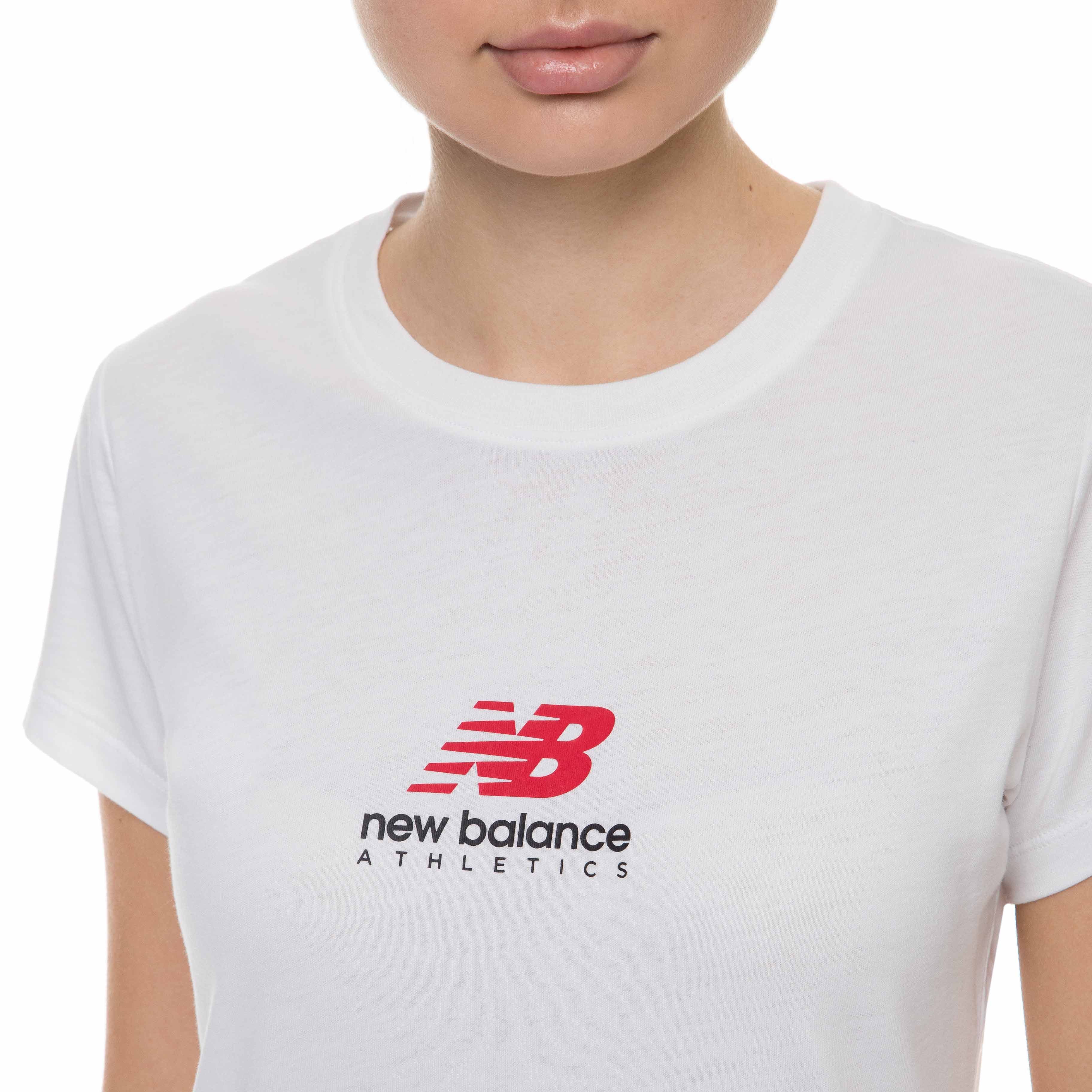 Футболка Essentials Icon Stacked NB