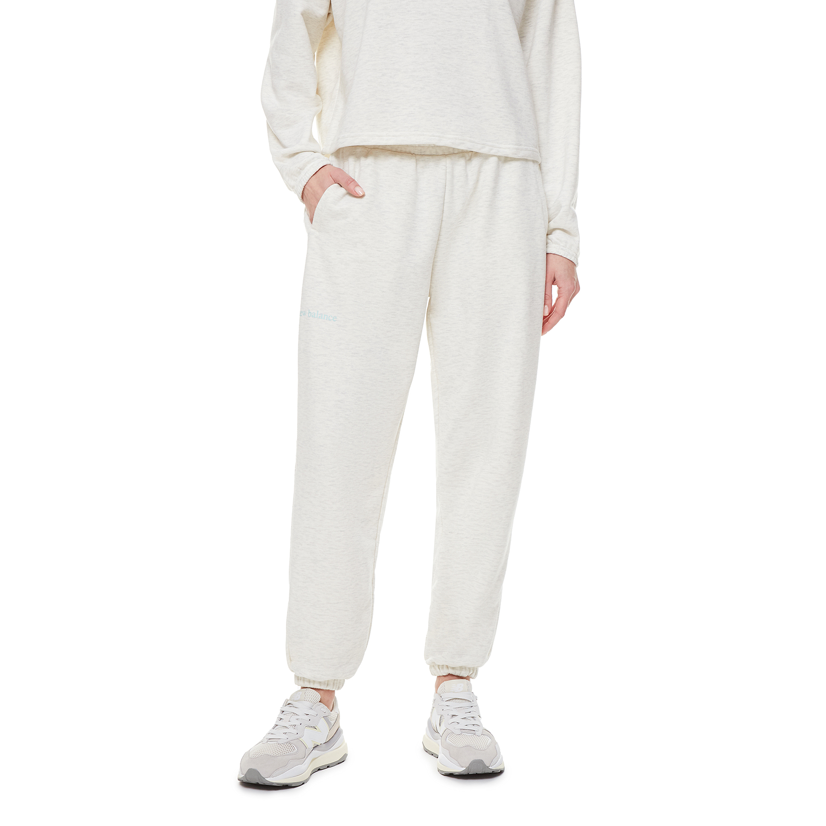 Спортивні брюки Essentials Balanced