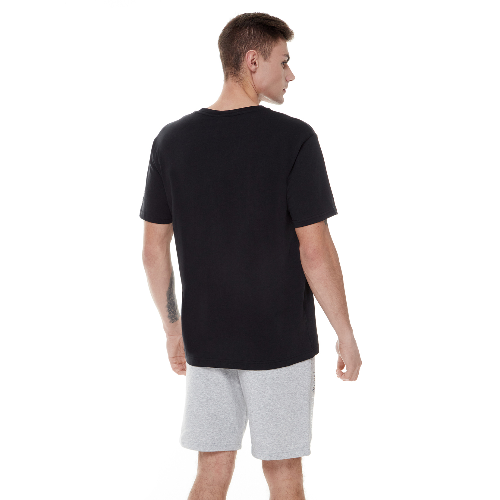 Футболка NB Essentials Celebrate