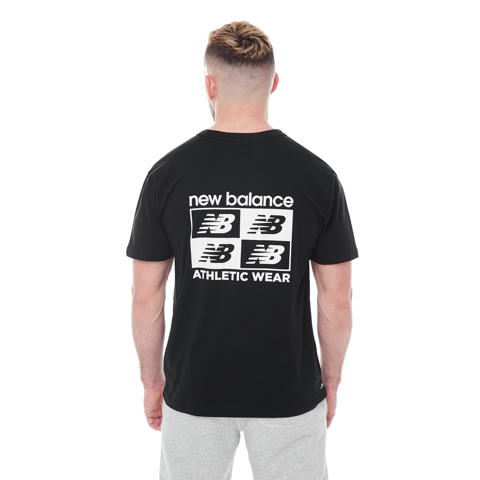 Футболка Essentials Graphic