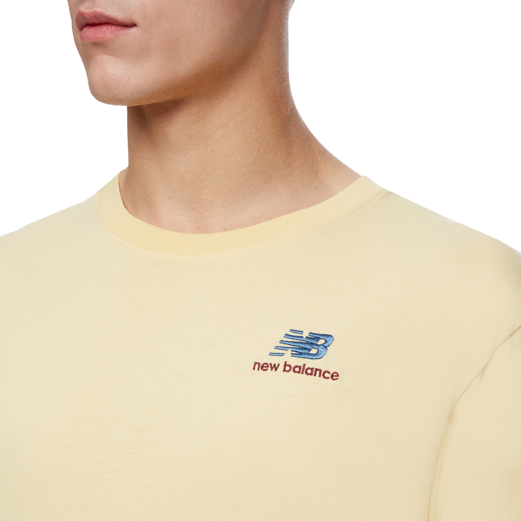 Футболка NB Ess Embroidered