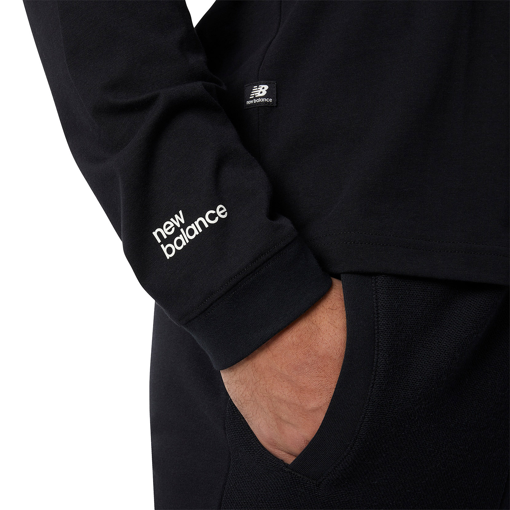 Футболка з довгим рукавом Essentials Seasonal