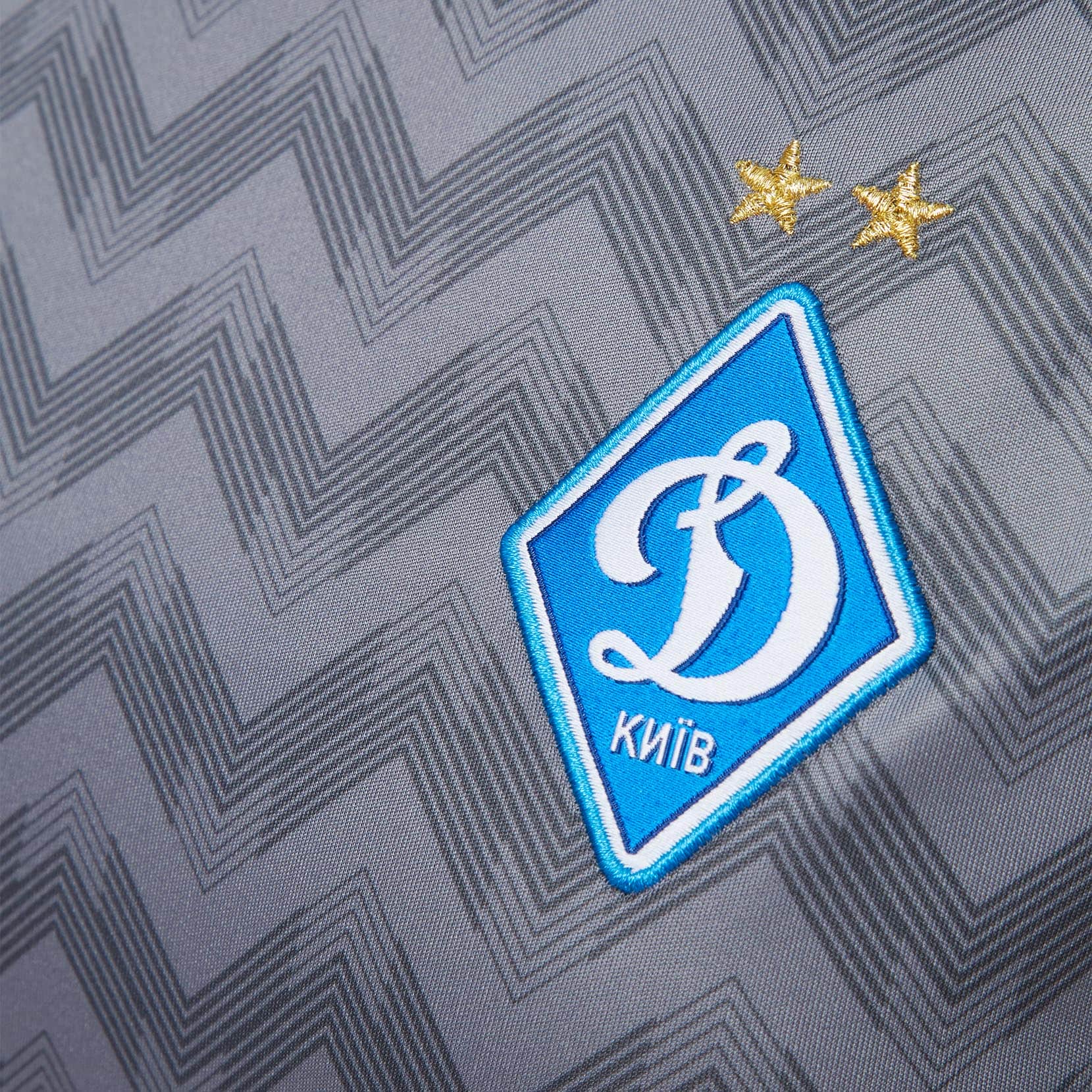 Футболка з довгим рукавом Graphic