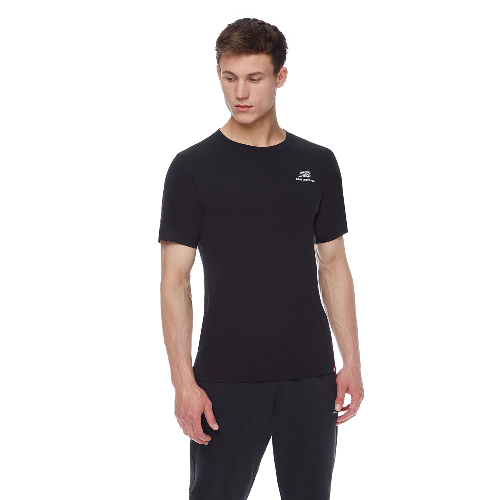 Футболка NB Essentials Embroidered