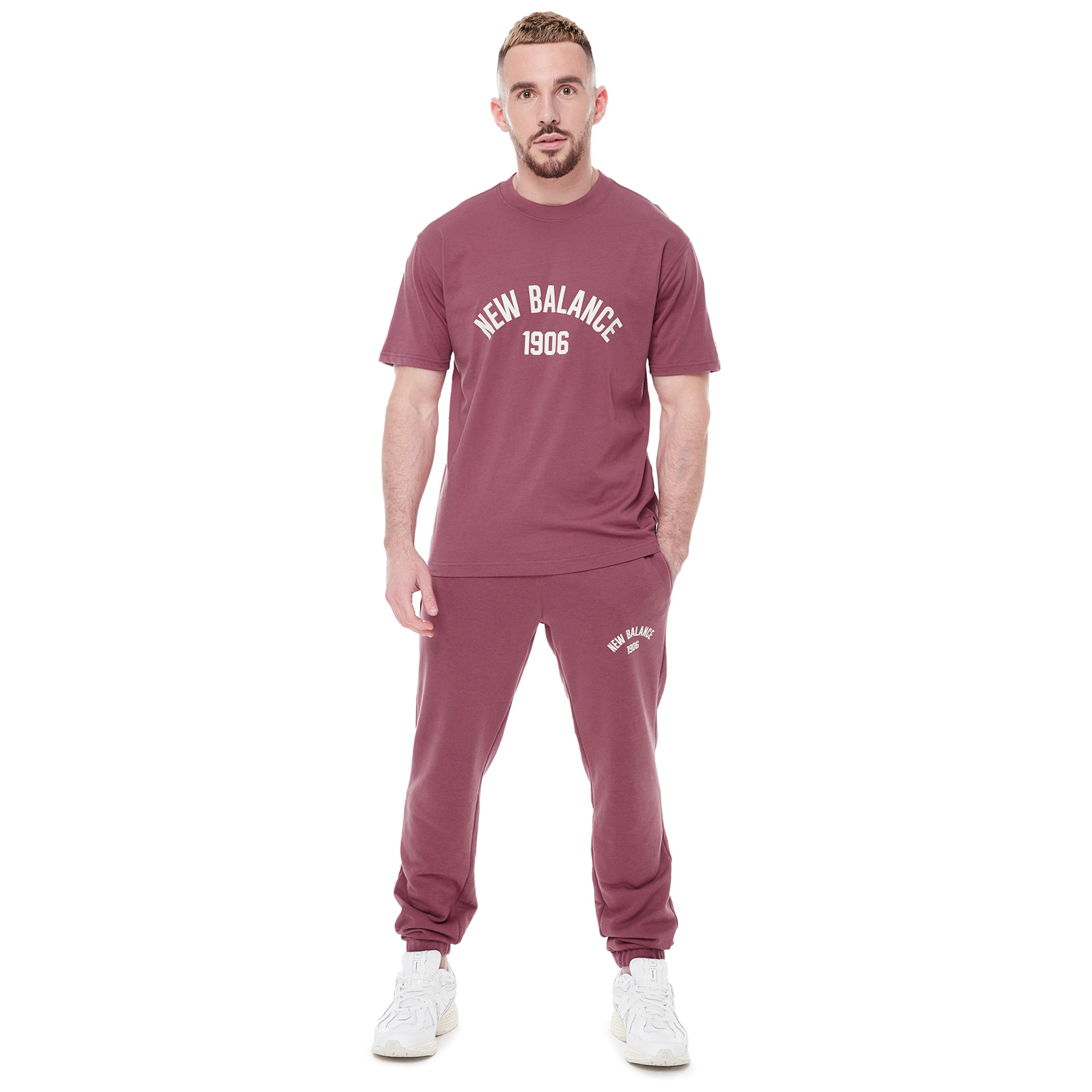 Спортивні брюки Essentials Varsity