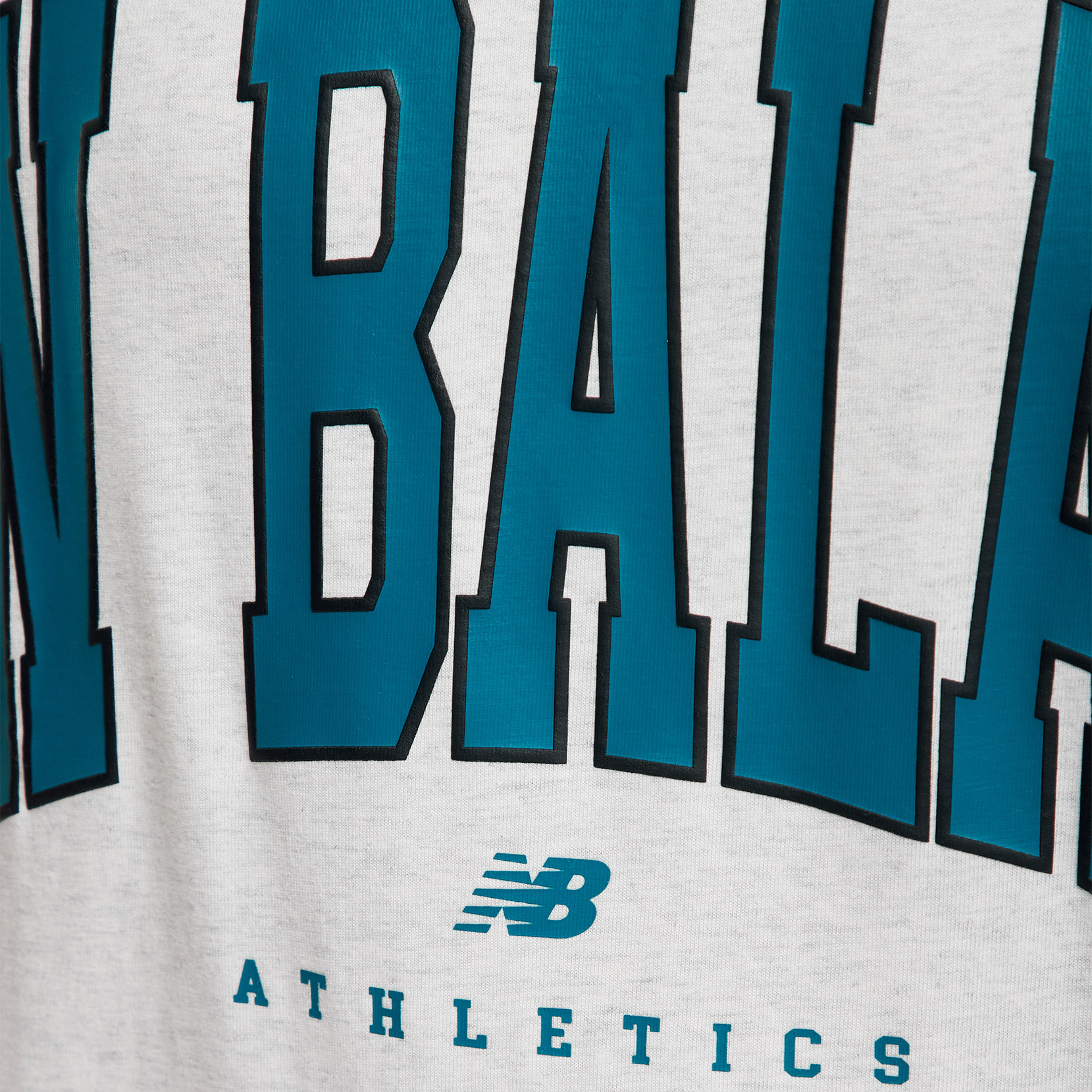 Футболка Uni-ssentials Warped Classics