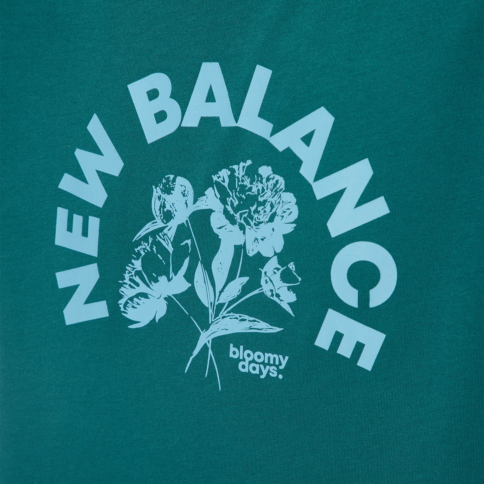 Футболка Essentials Bloomy