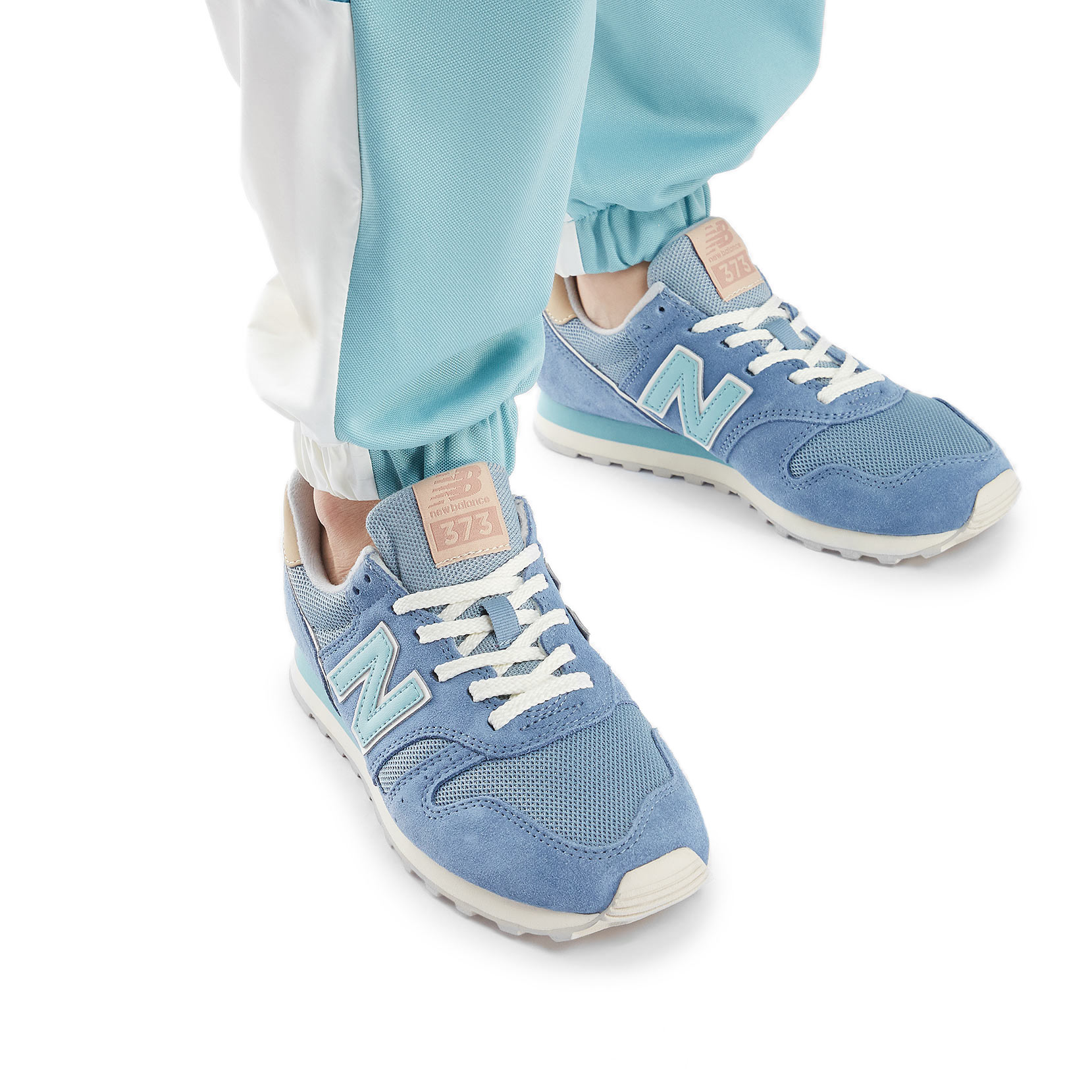 New Balance 373 Essentials