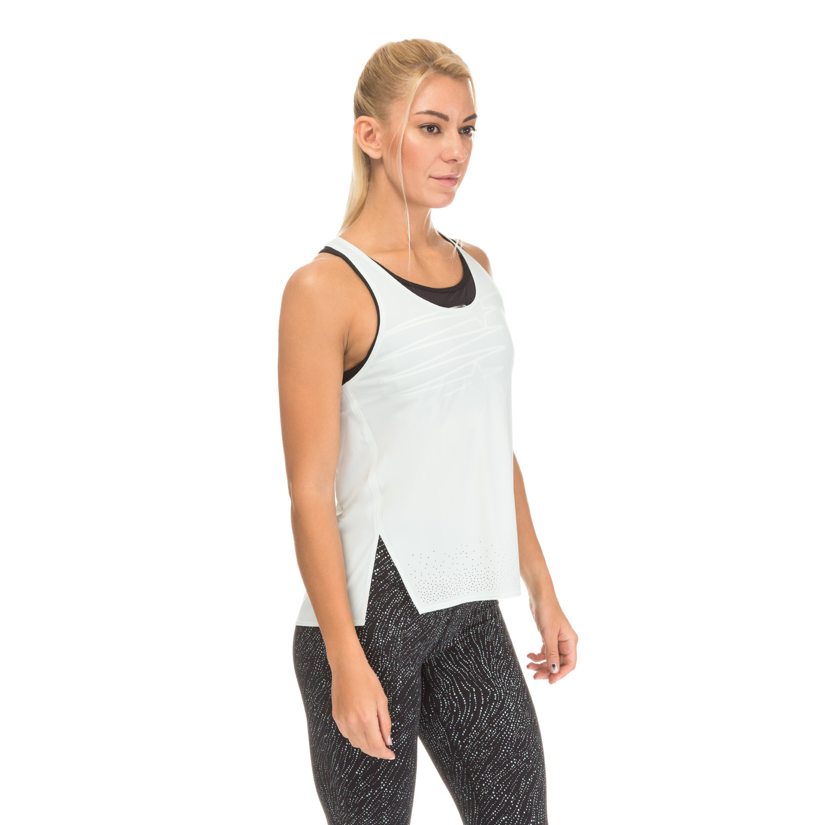 Майка CAPTIVATE