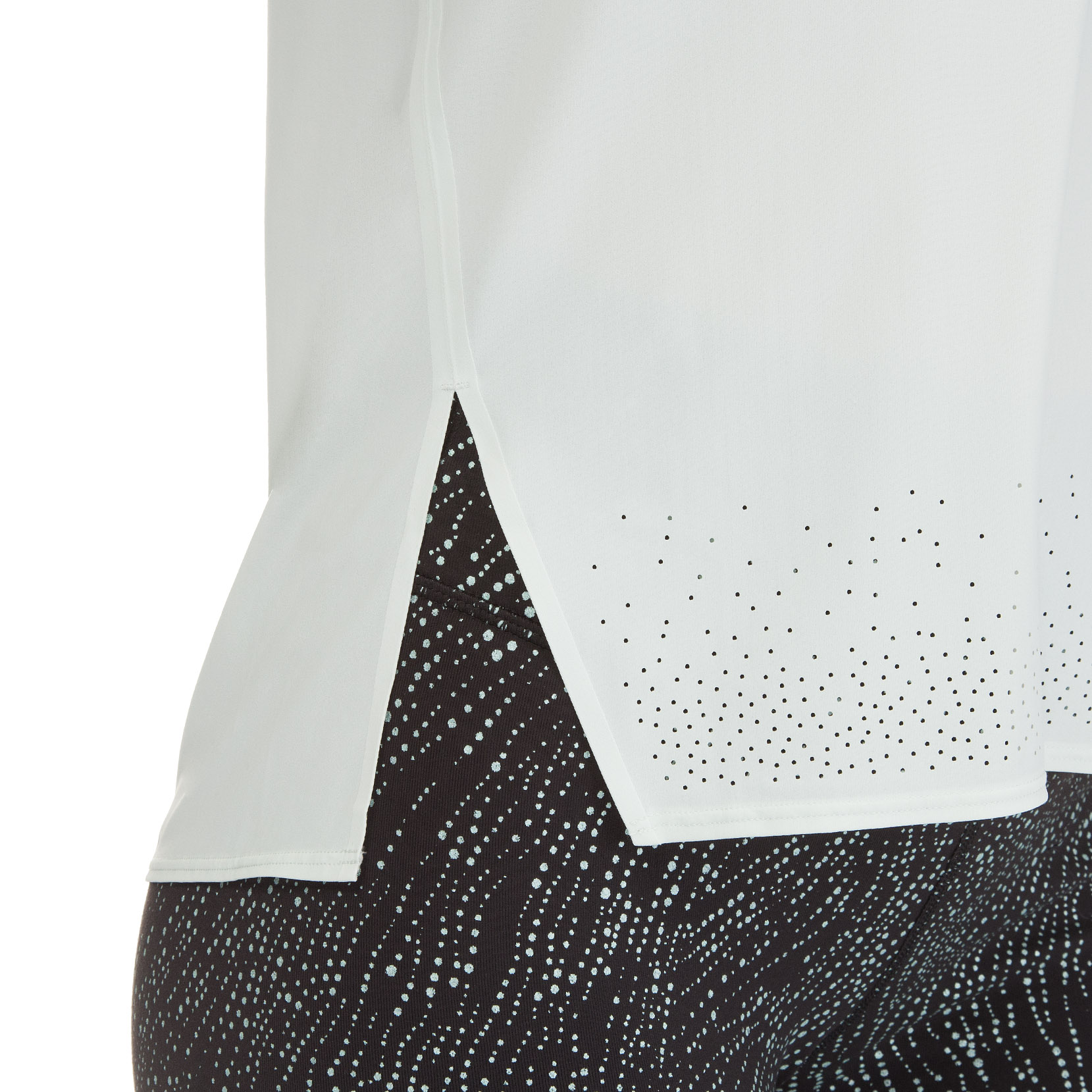 Майка CAPTIVATE