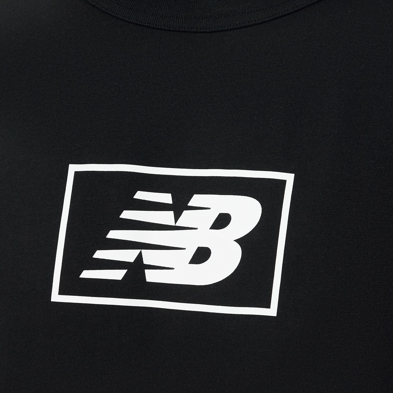 Футболка Essentials Logo