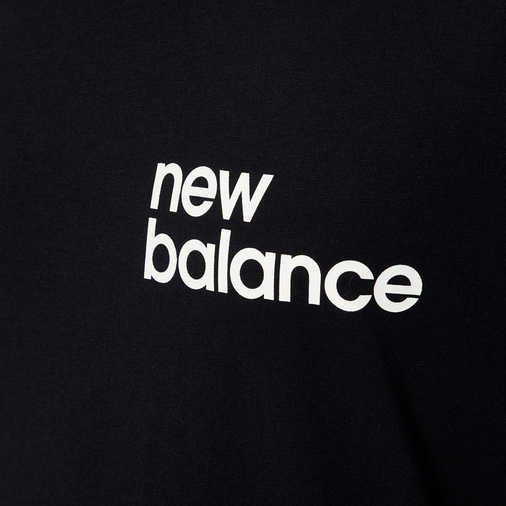 Футболка  Essentials Graphic