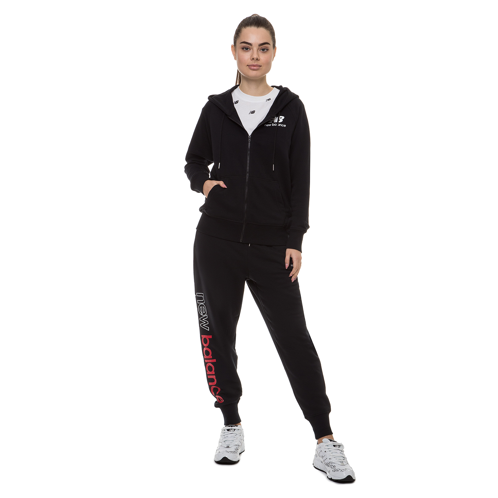 Спортивна куртка NB Essentials