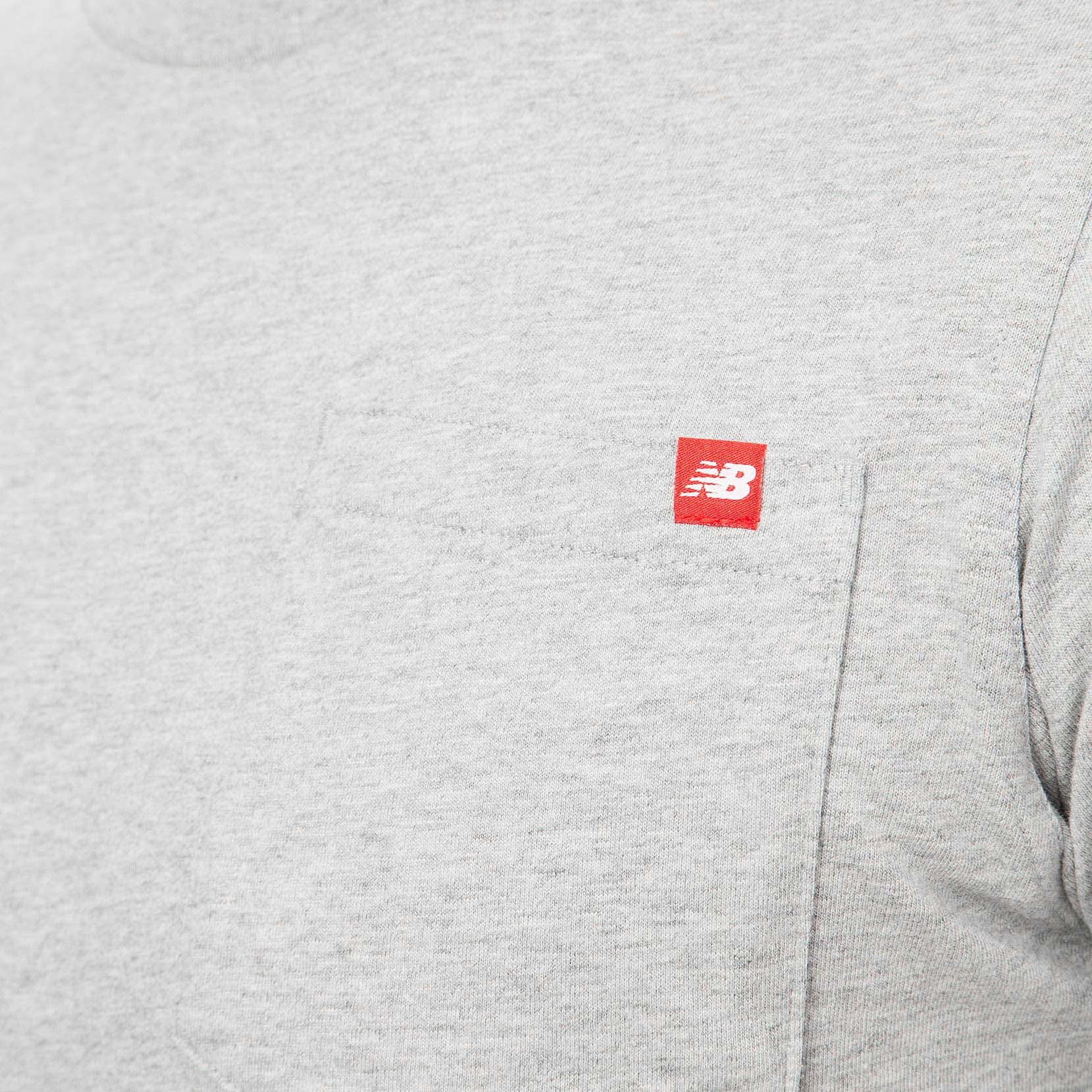 Футболка Essentials Pocket