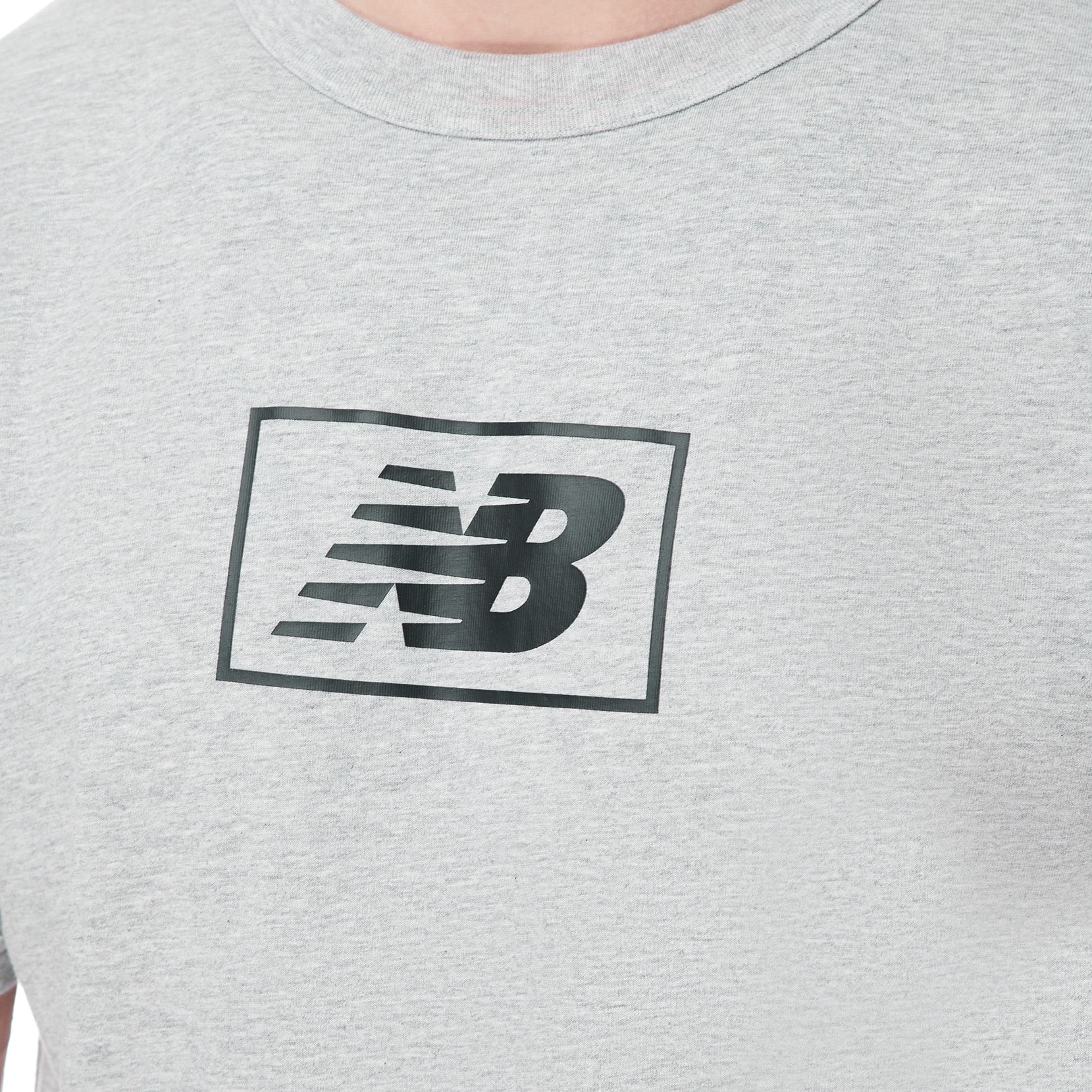 Футболка Essentials Logo