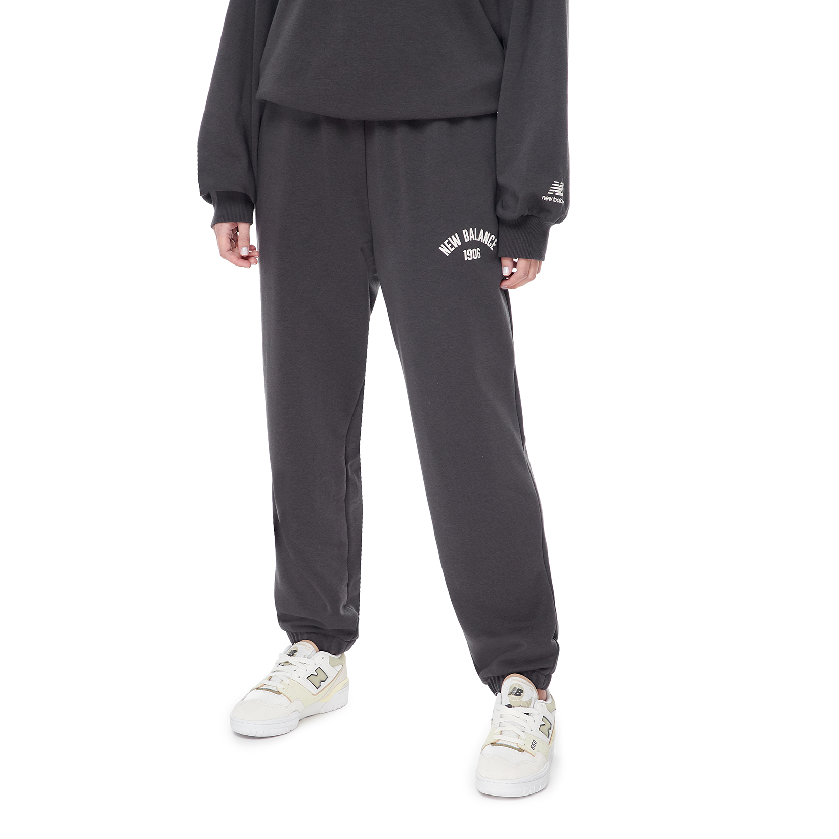 Спортивні брюки Essentials Varsity