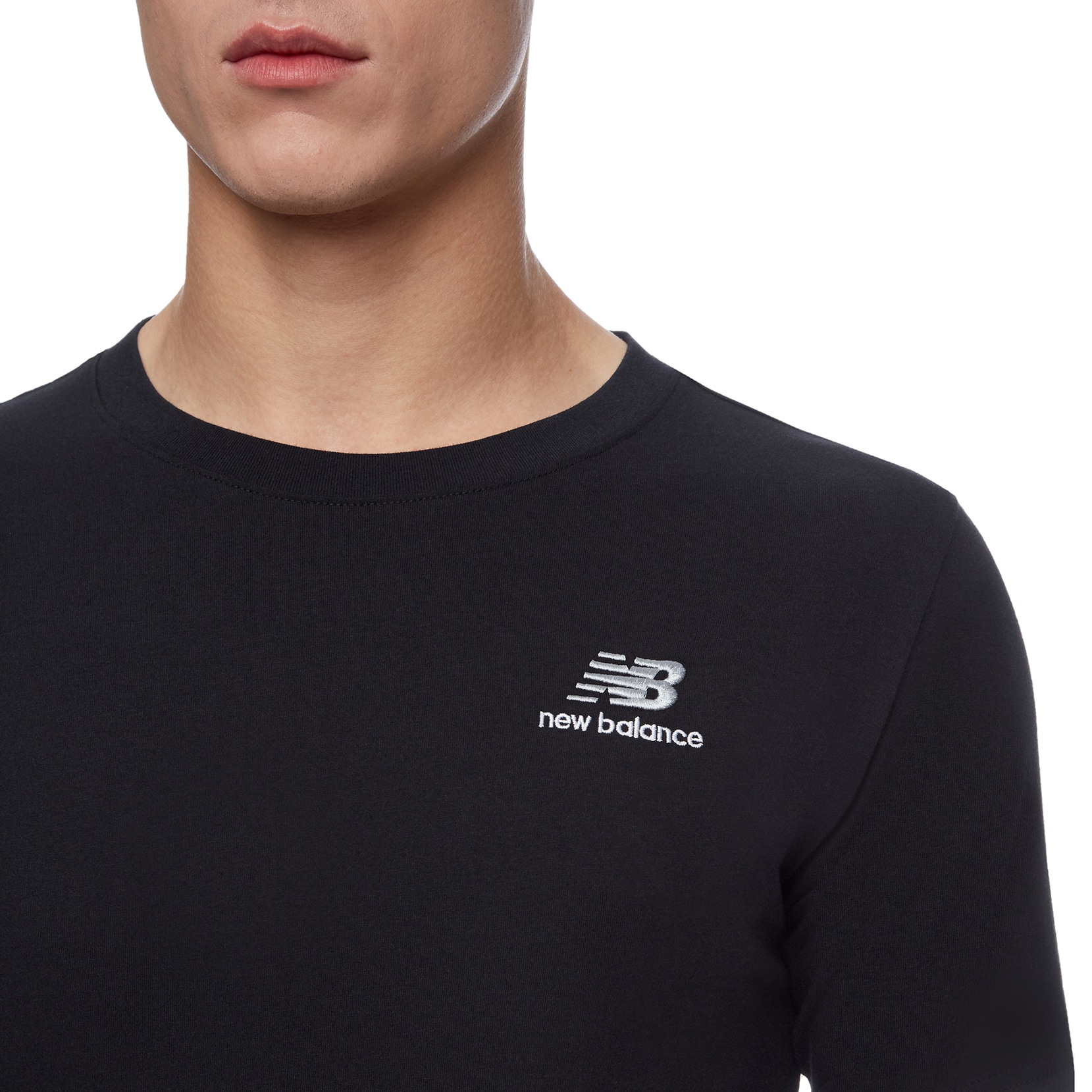 Футболка NB Essentials Embroidered