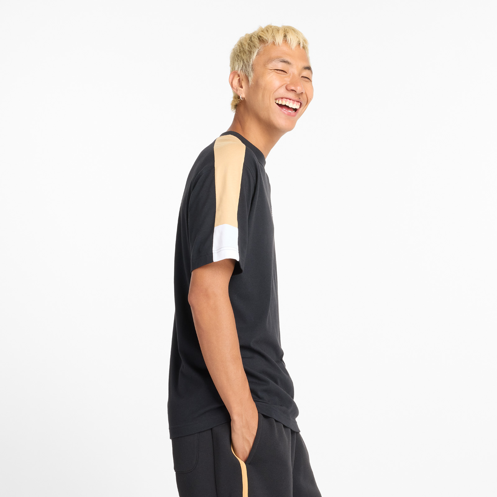 Футболка Classics Graphic