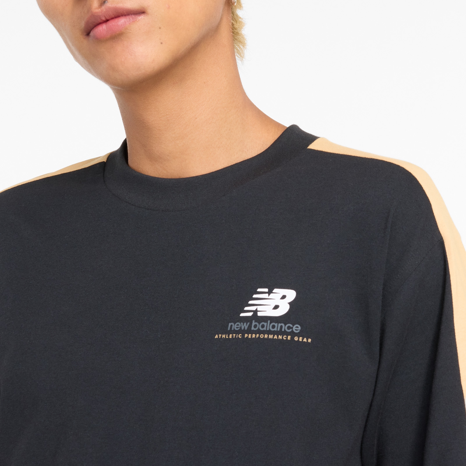 Футболка Classics Graphic