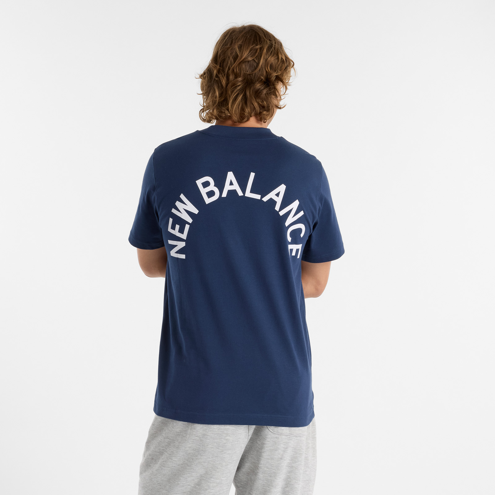 Футболка Sport Arch Graphic