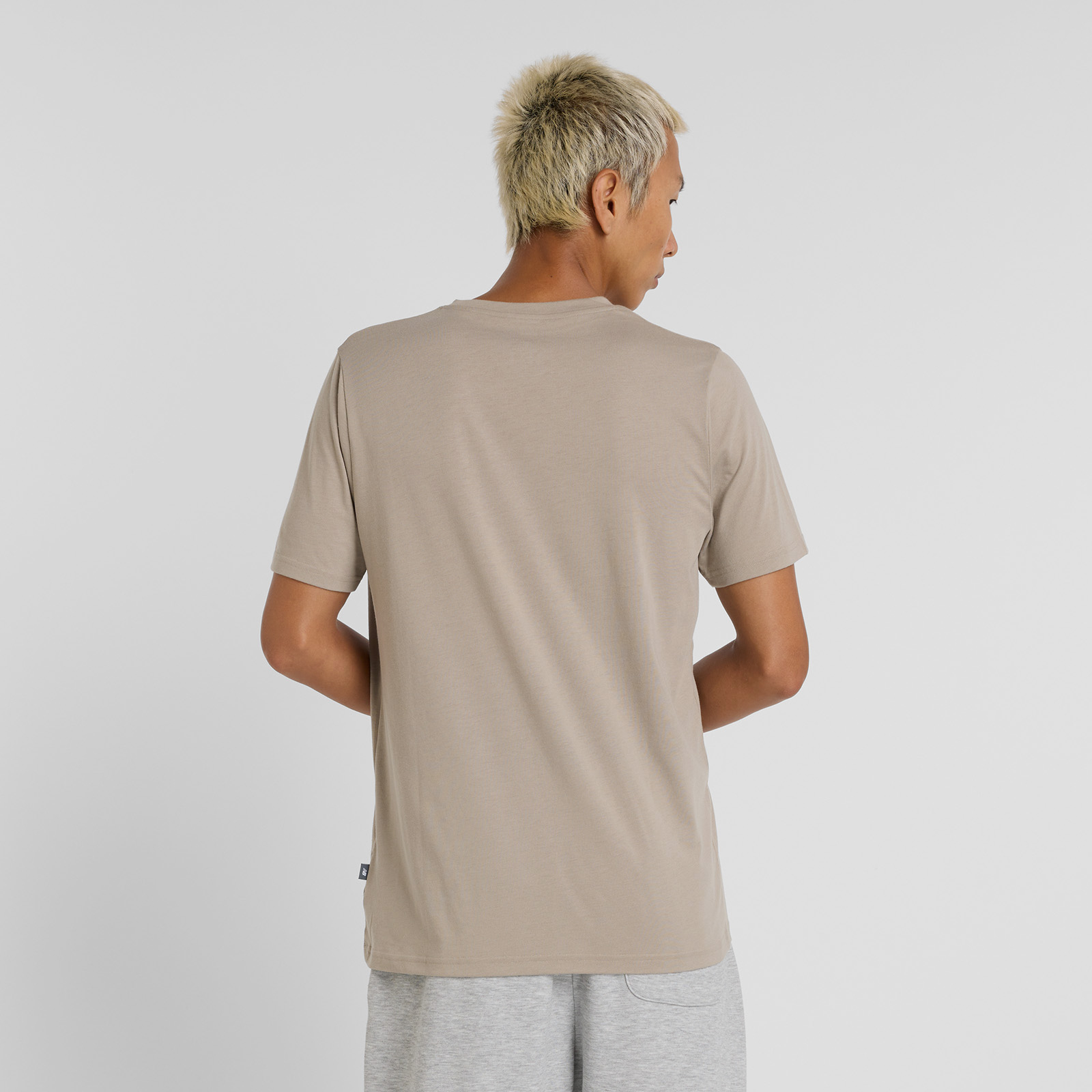 Футболка Heathertech Linear