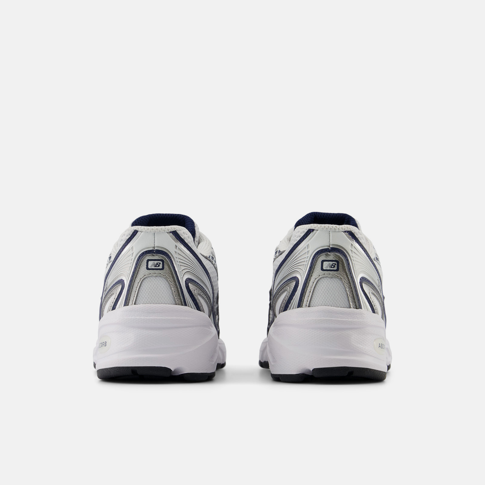 Дитячі New Balance 740