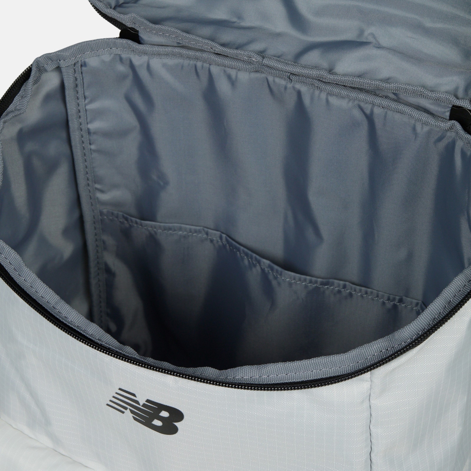 Рюкзак ESSENTIALS TL