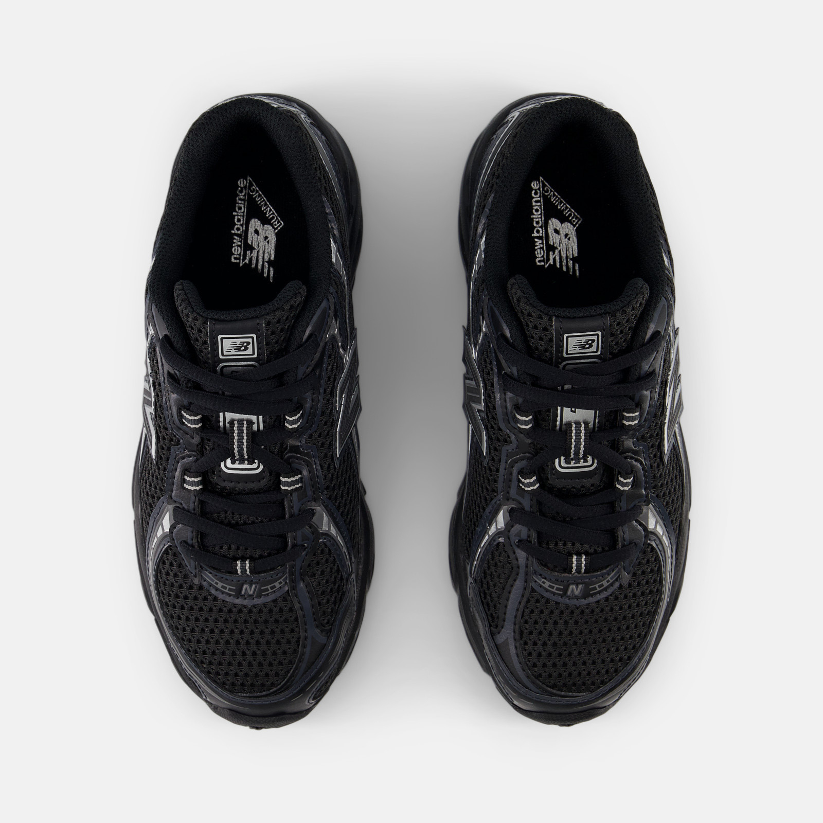 Дитячі New Balance 740