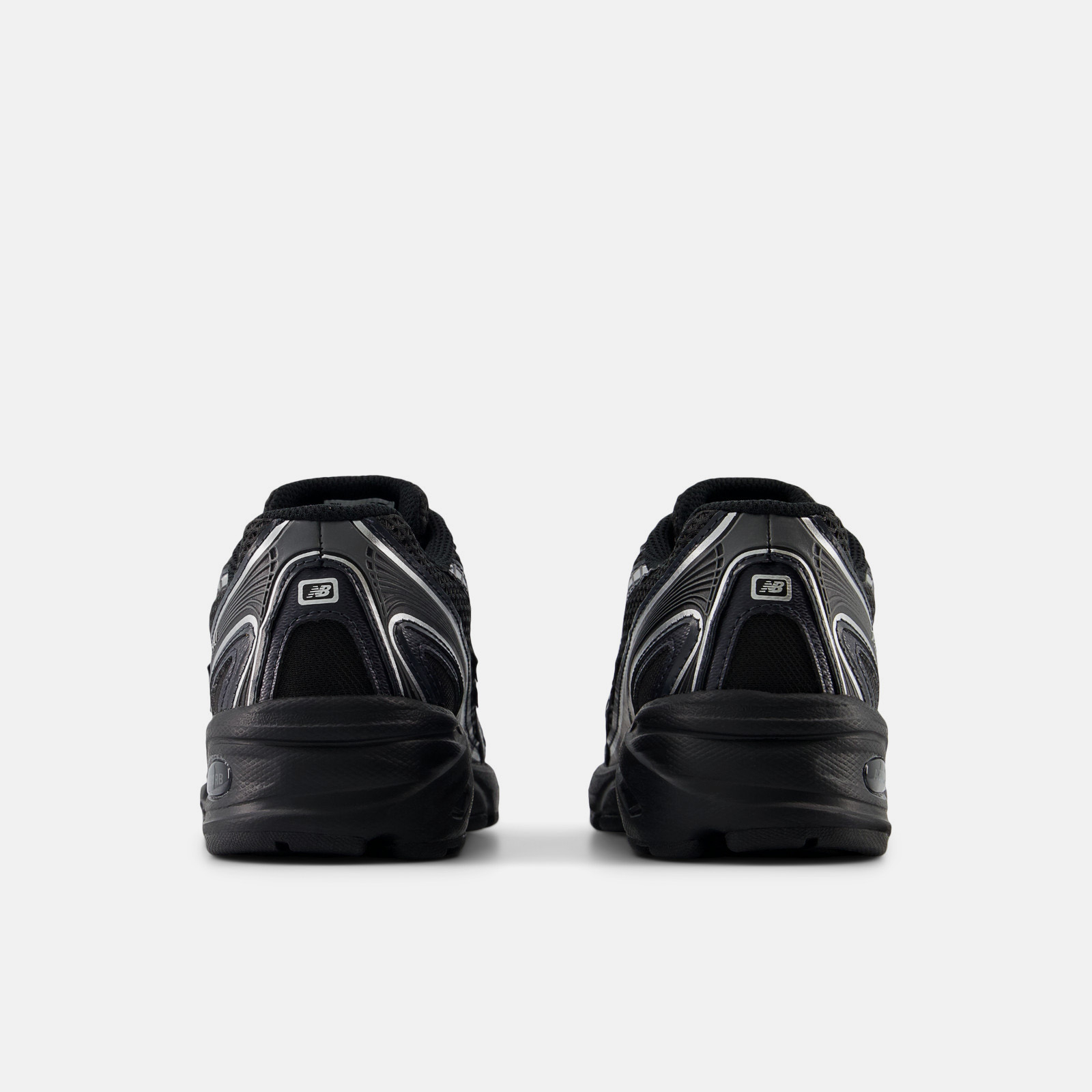 Дитячі New Balance 740