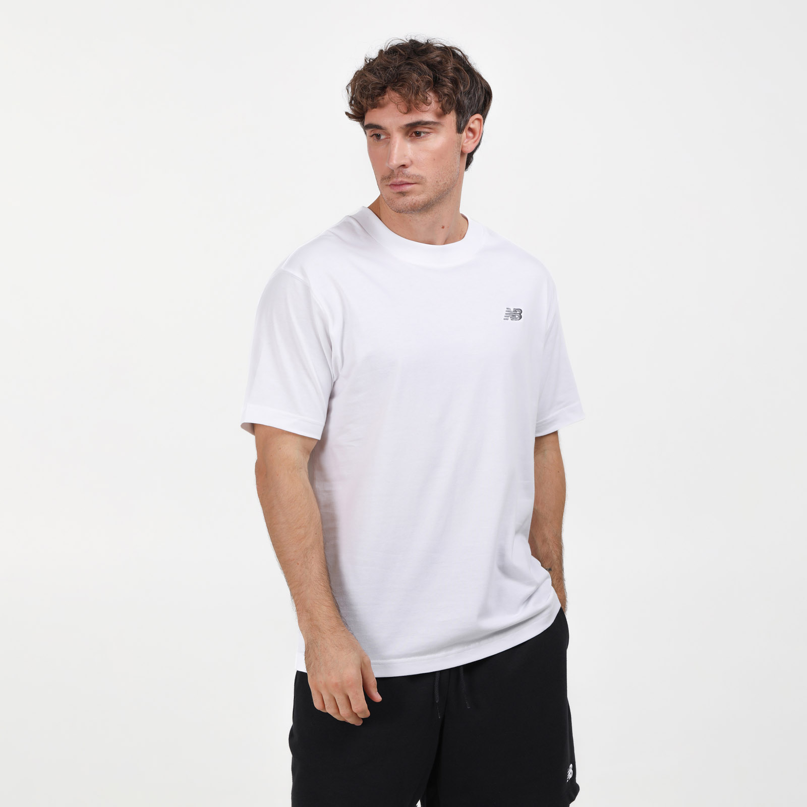 Футболка NB Small Logo