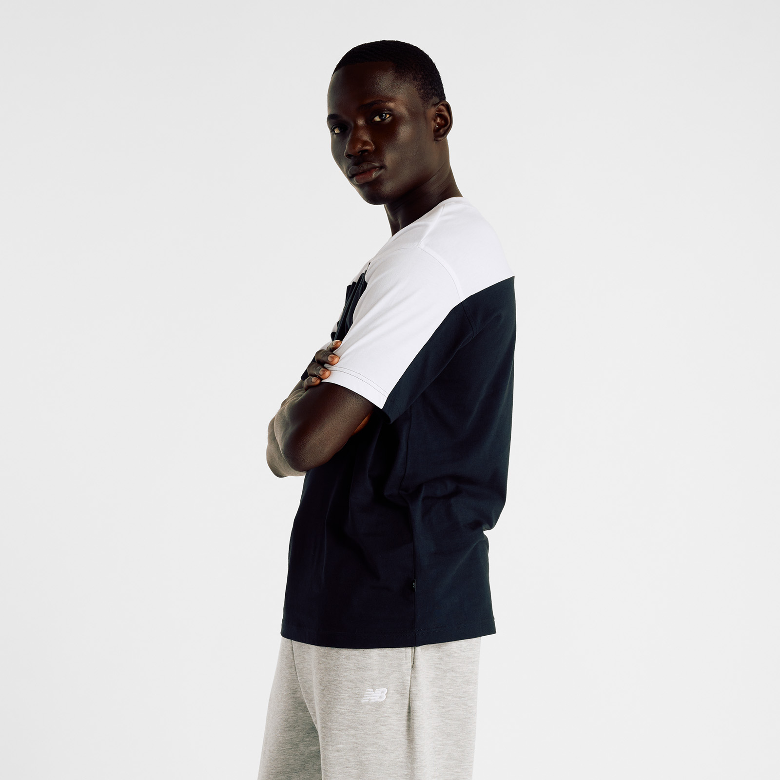 Футболка Color Block Graphic