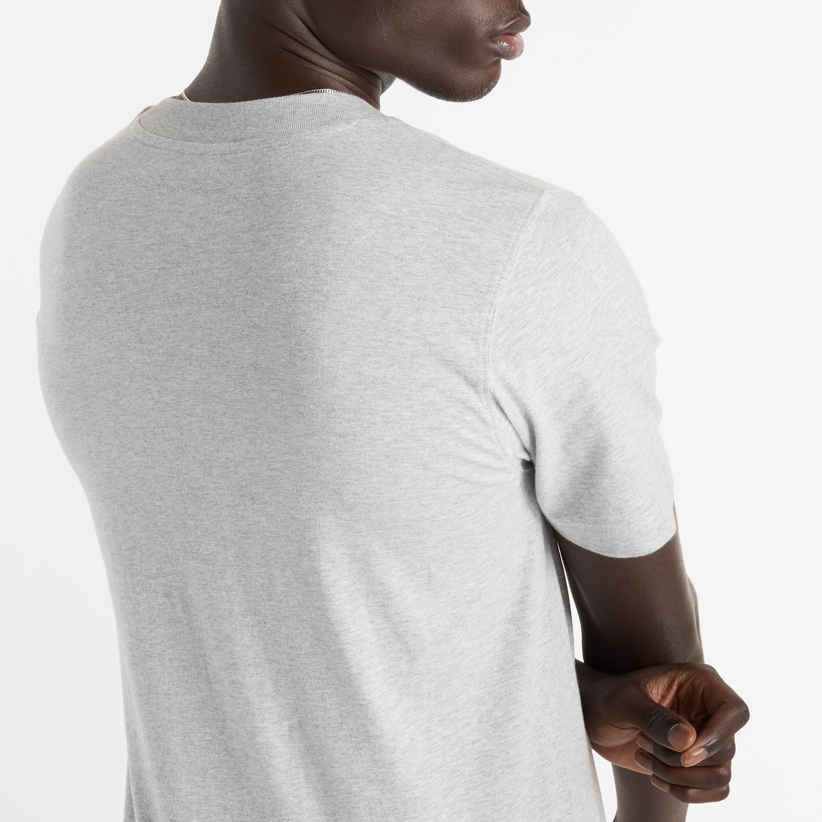 Футболка Sport Essentials Gradient Logo