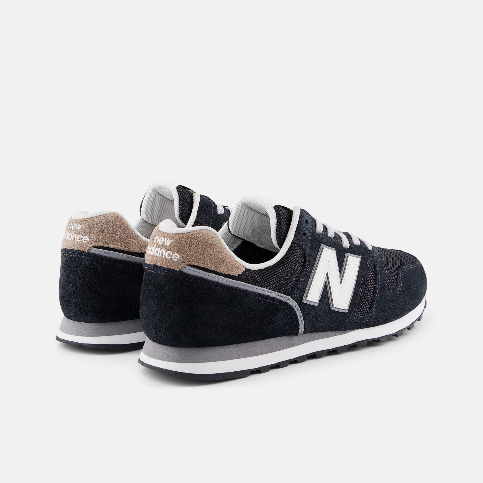 New Balance 373