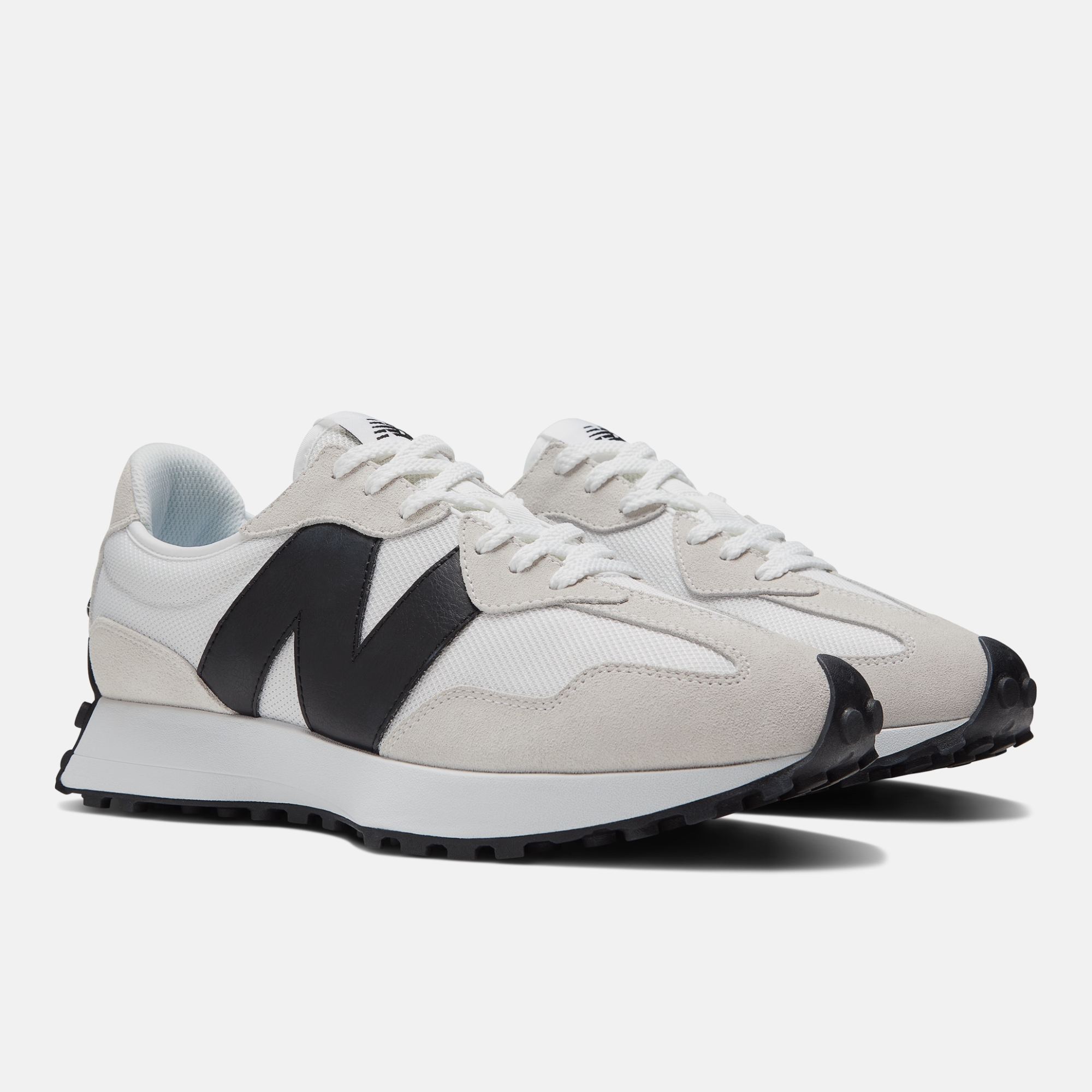 New Balance 327