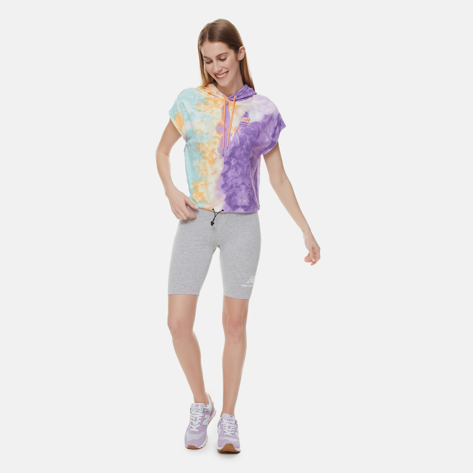 Шорти Essentials Stacked Fitted