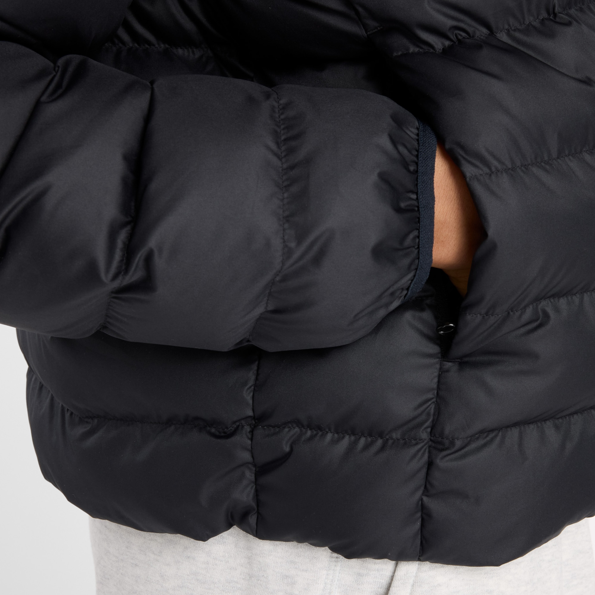 Куртка Sport Essentials Hooded Puffer