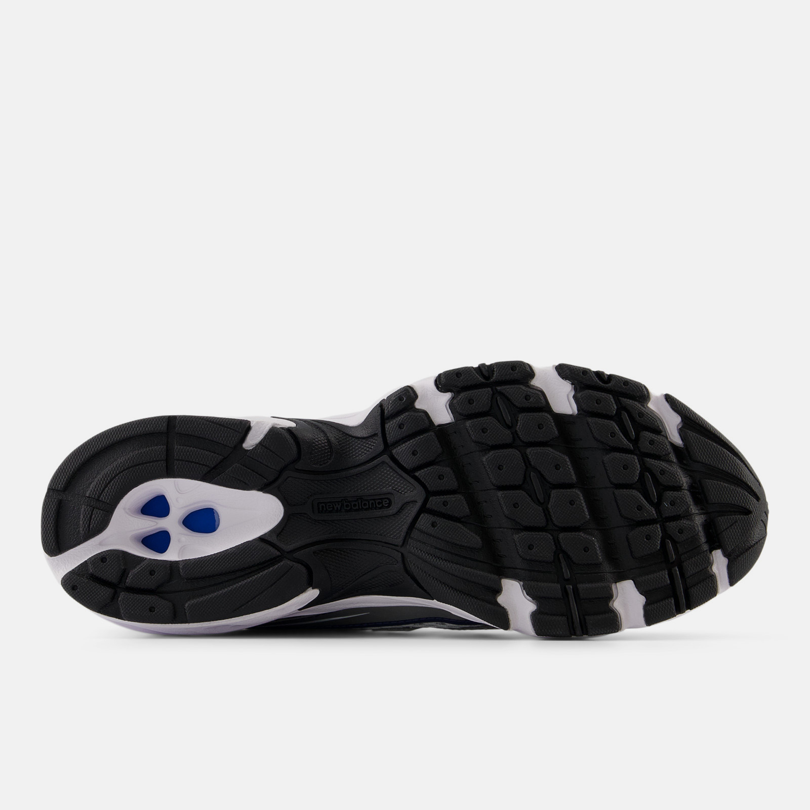 New Balance 740
