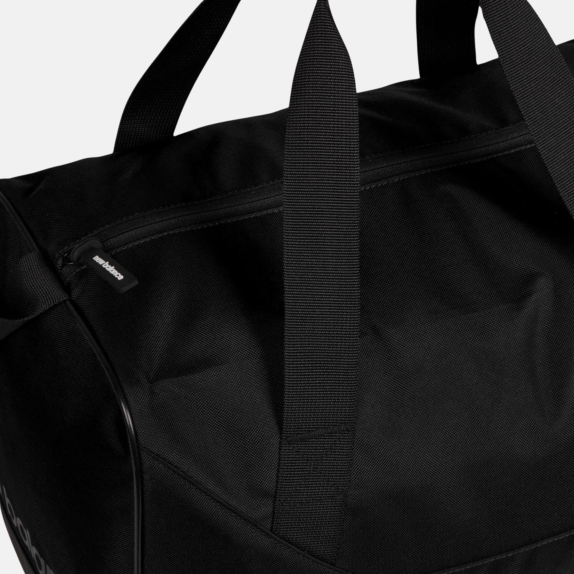 Сумка Essential Small Duffel
