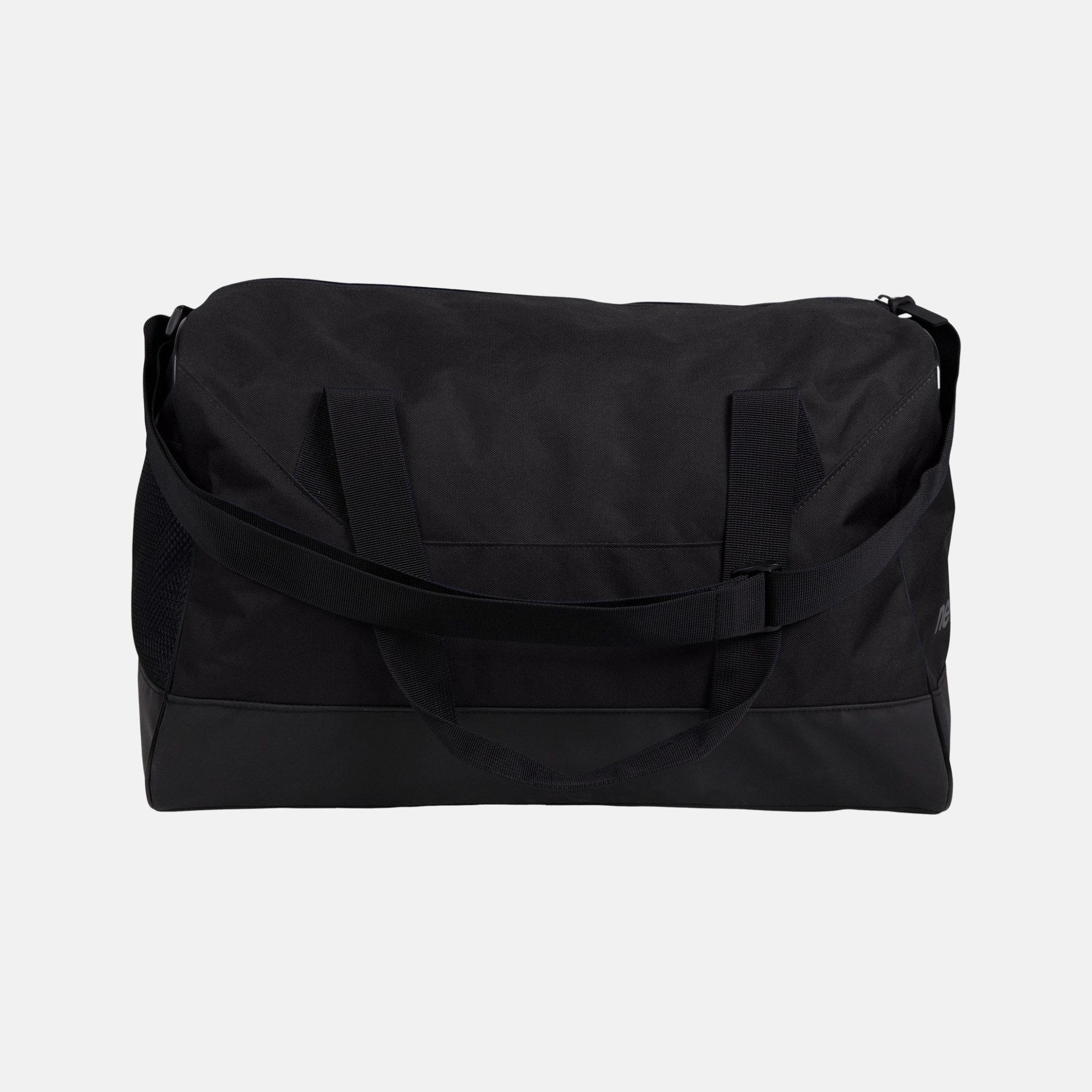 Сумка Essential Medium Duffel
