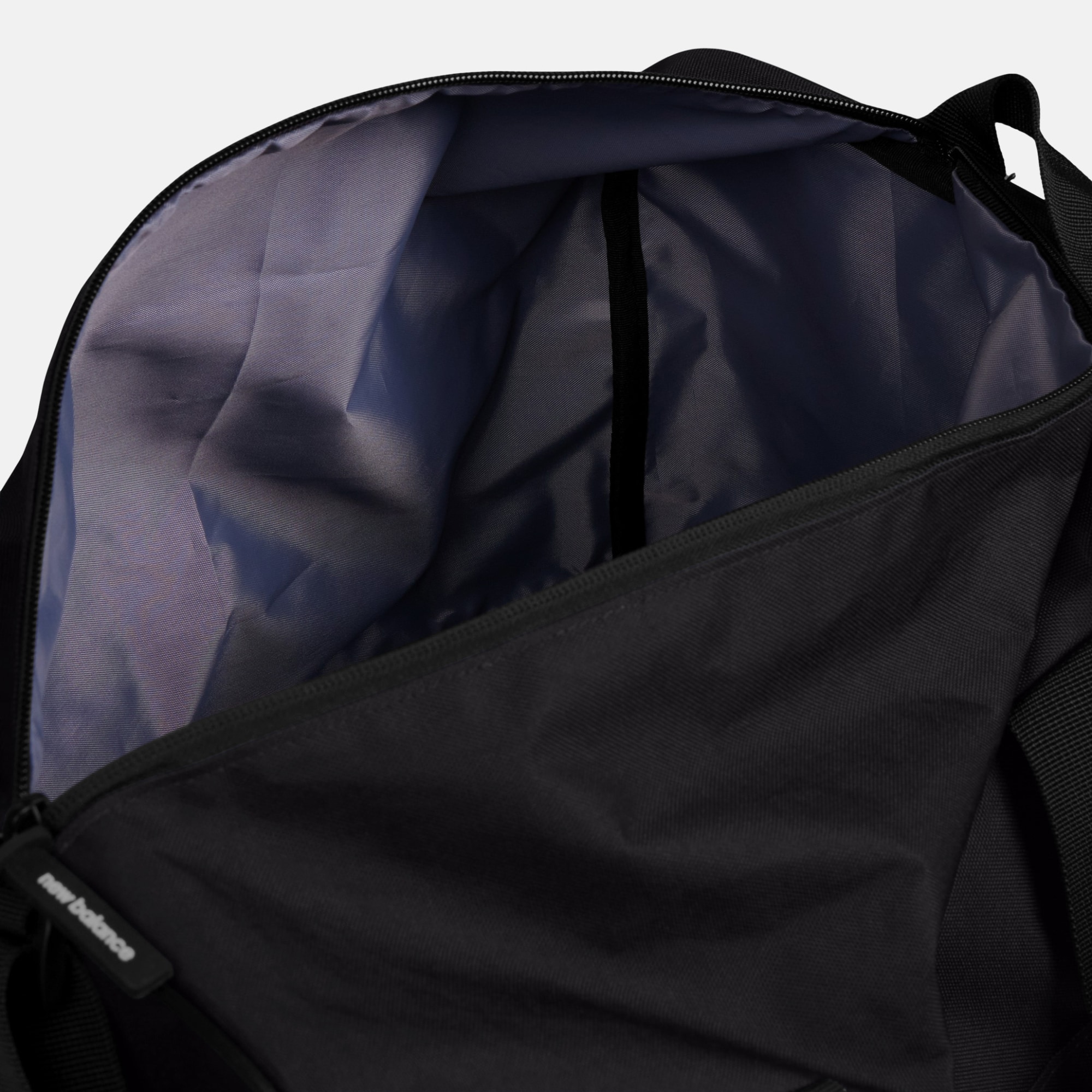 Сумка Essential Medium Duffel