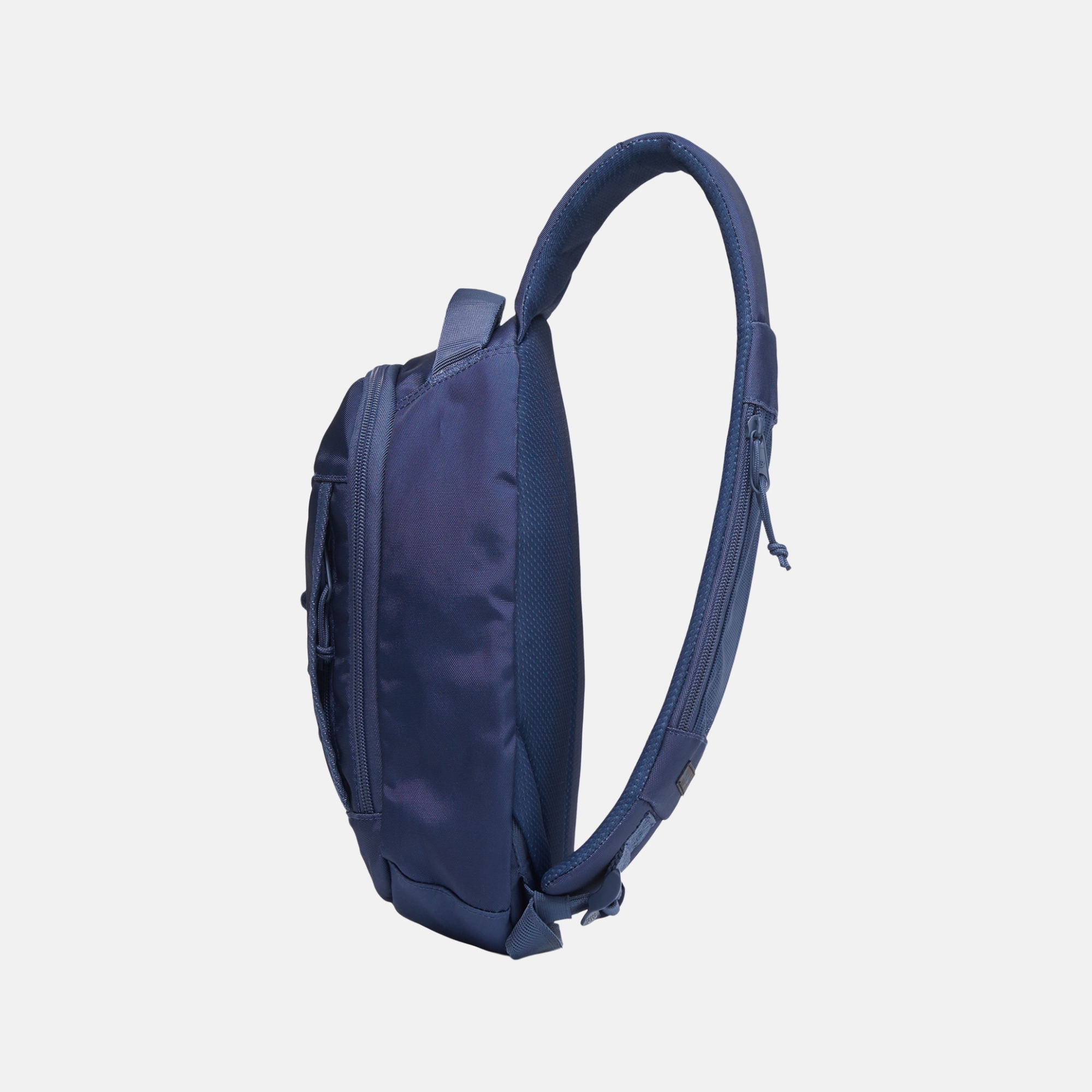 Сумка Athletics Sling Bag