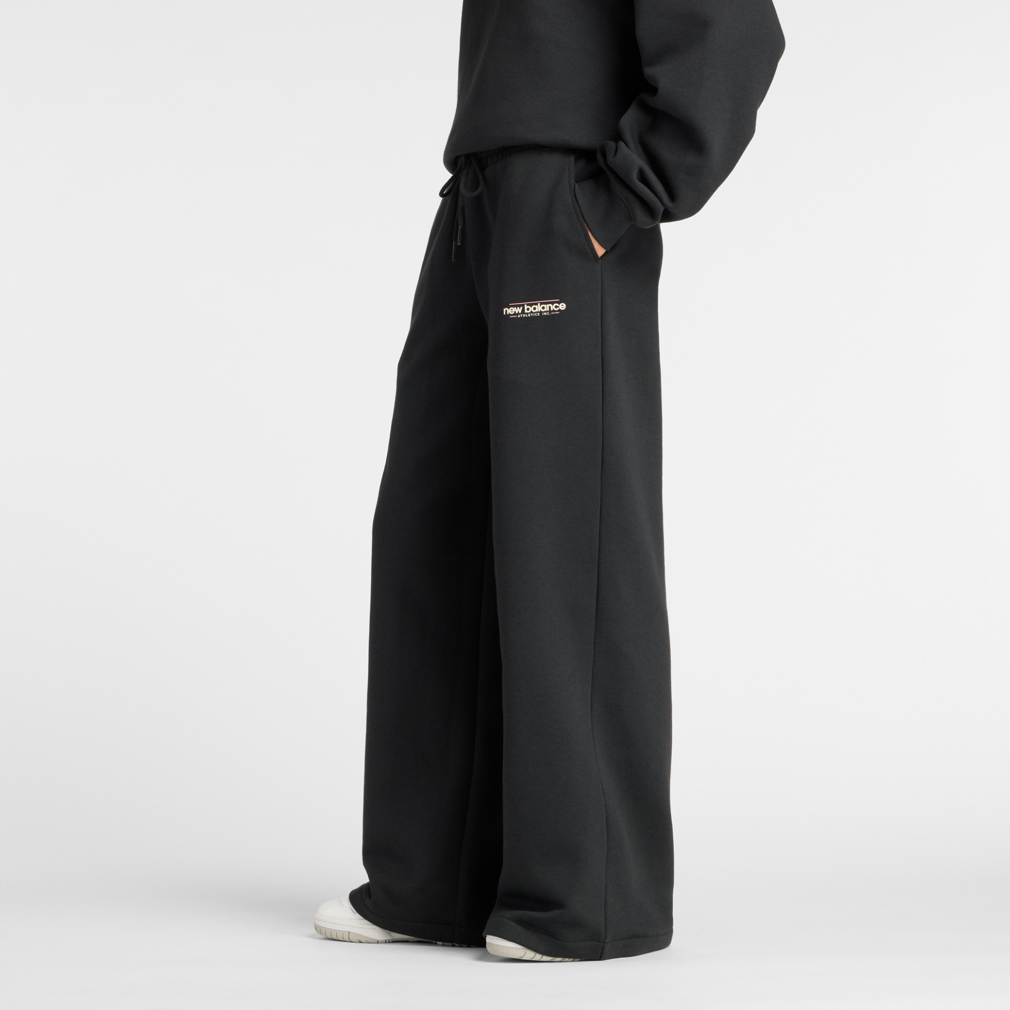 Штани Reimagined Fleece Wide Leg