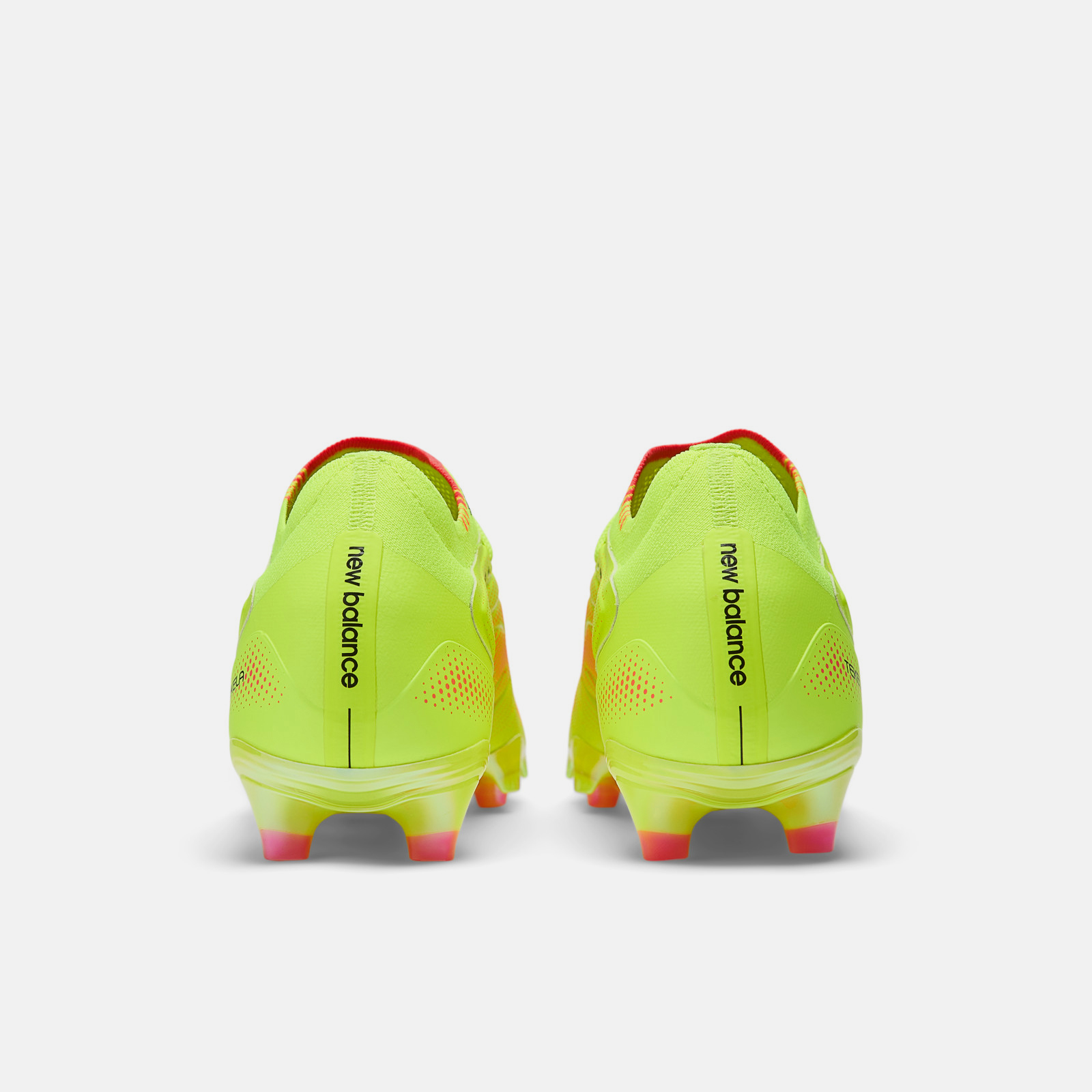 Бутси  Tekela v5