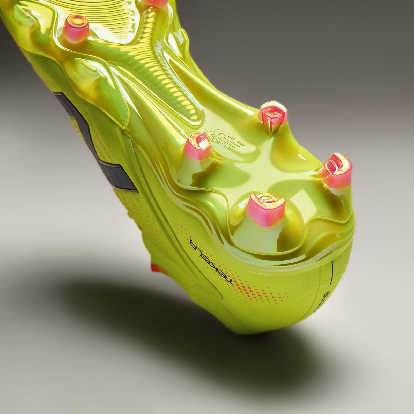 Бутси  Tekela v5