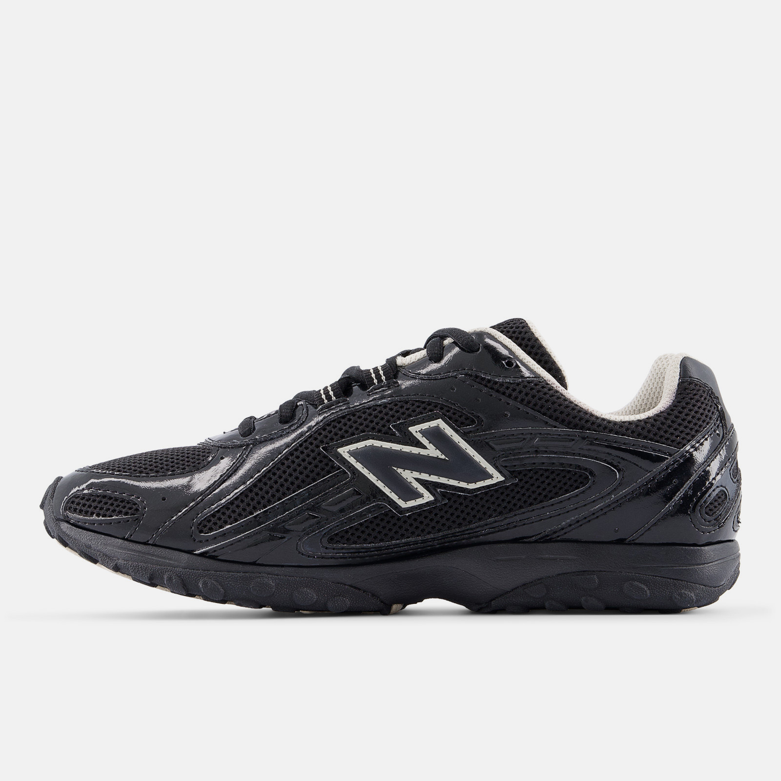 New Balance 204L