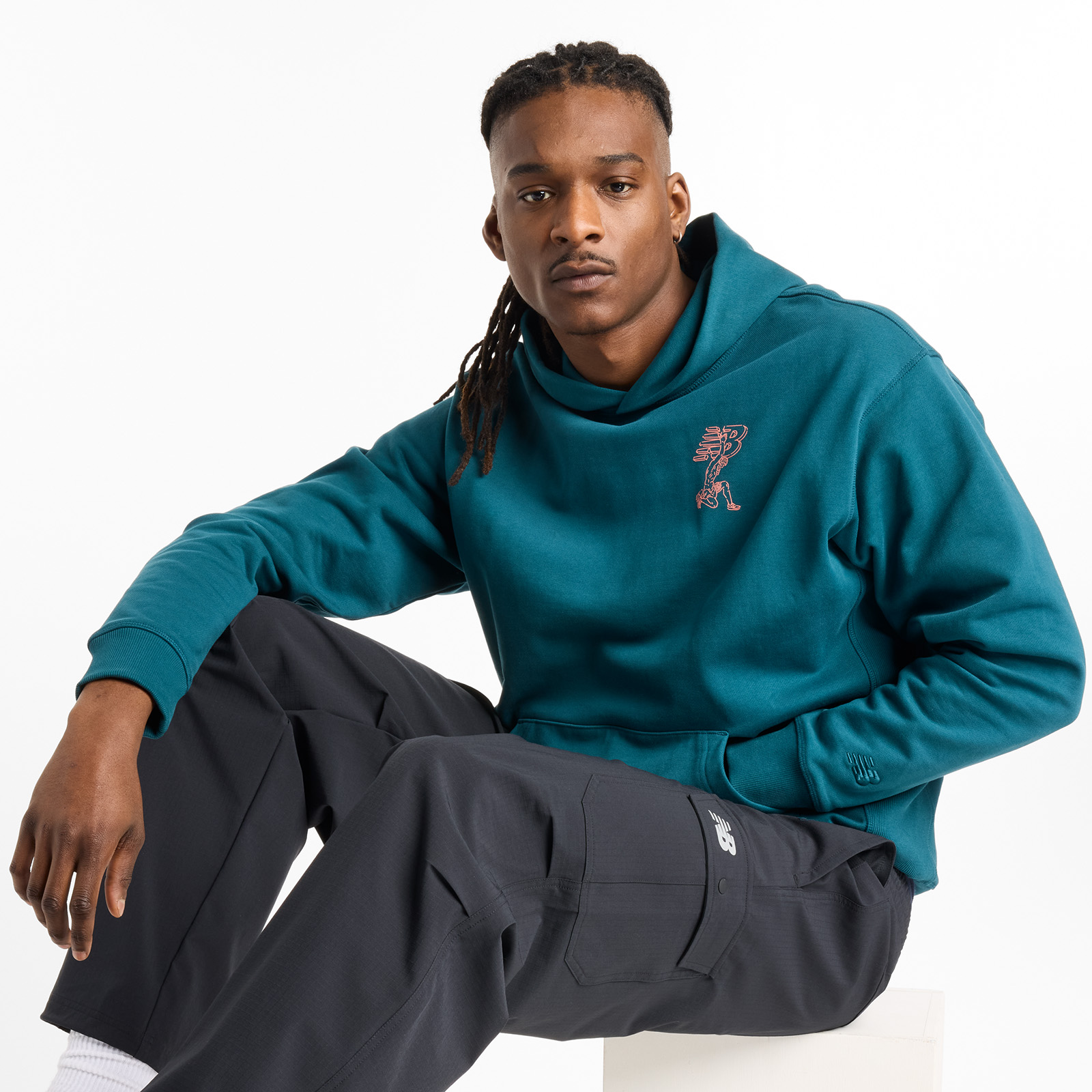 Худі X Debut Sculpture