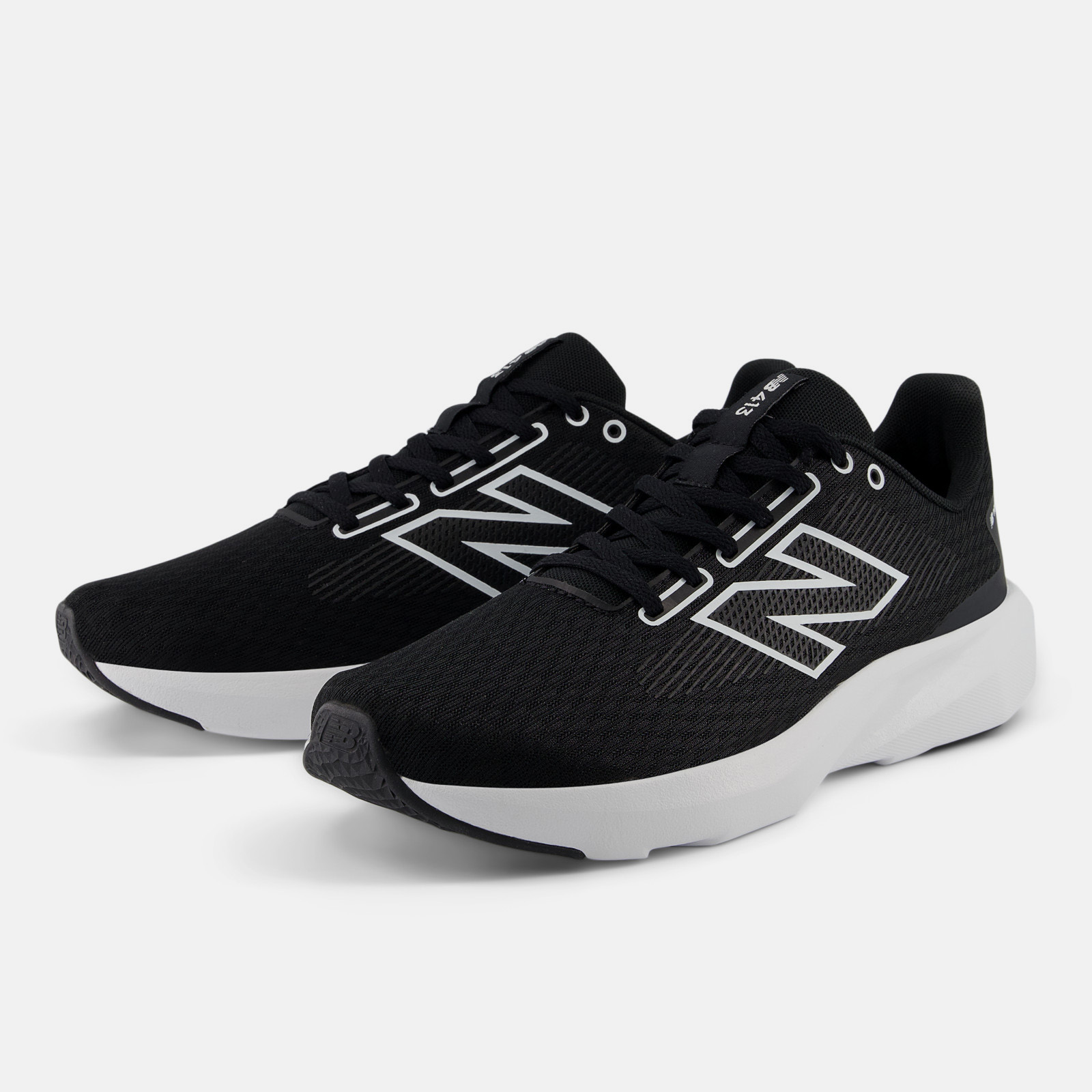 New Balance 413