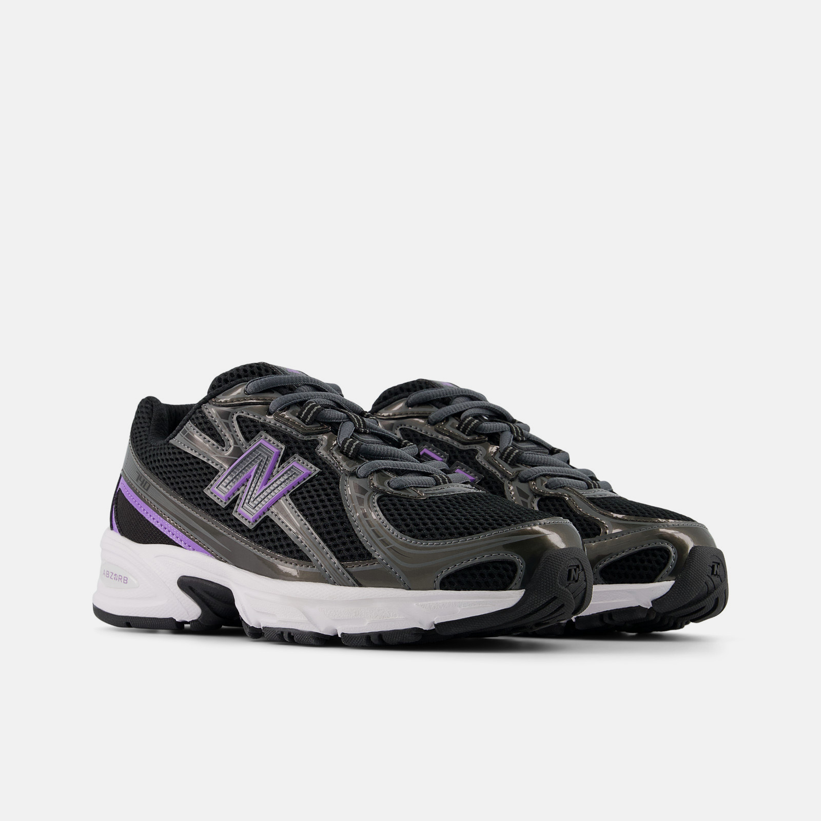 Дитячі New Balance 740