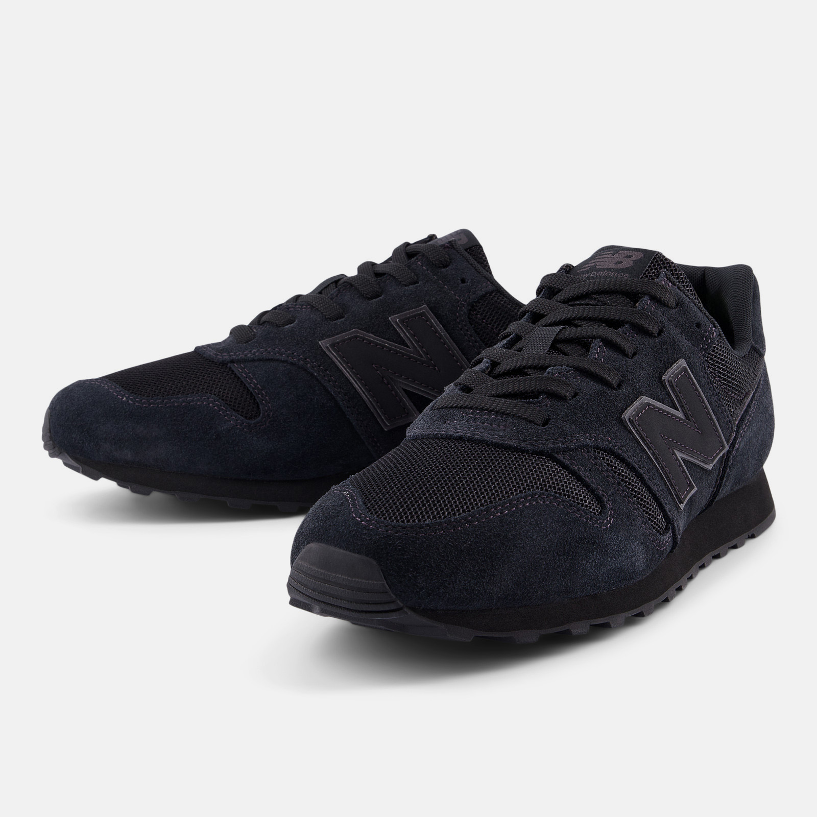 New Balance 373