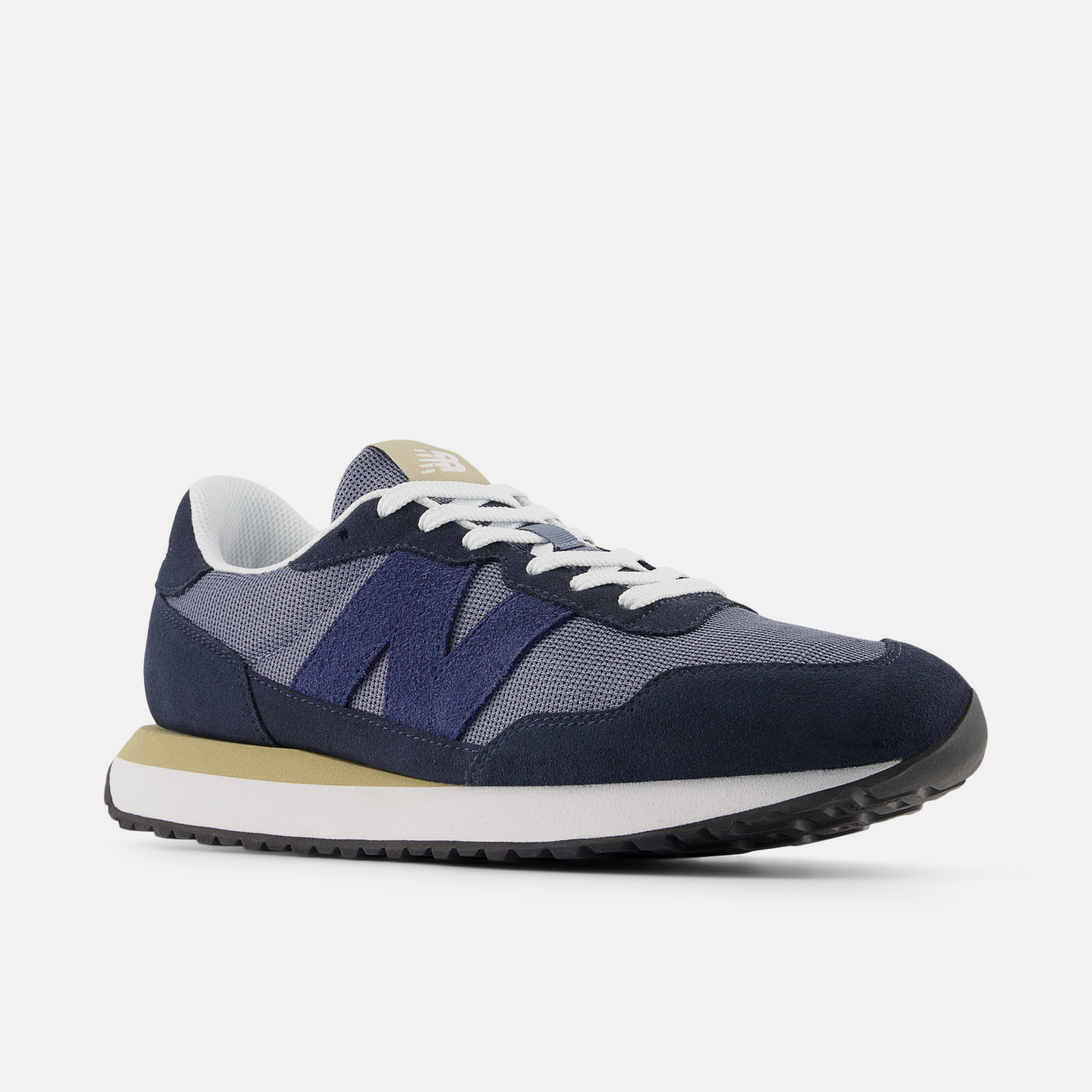 New Balance 237